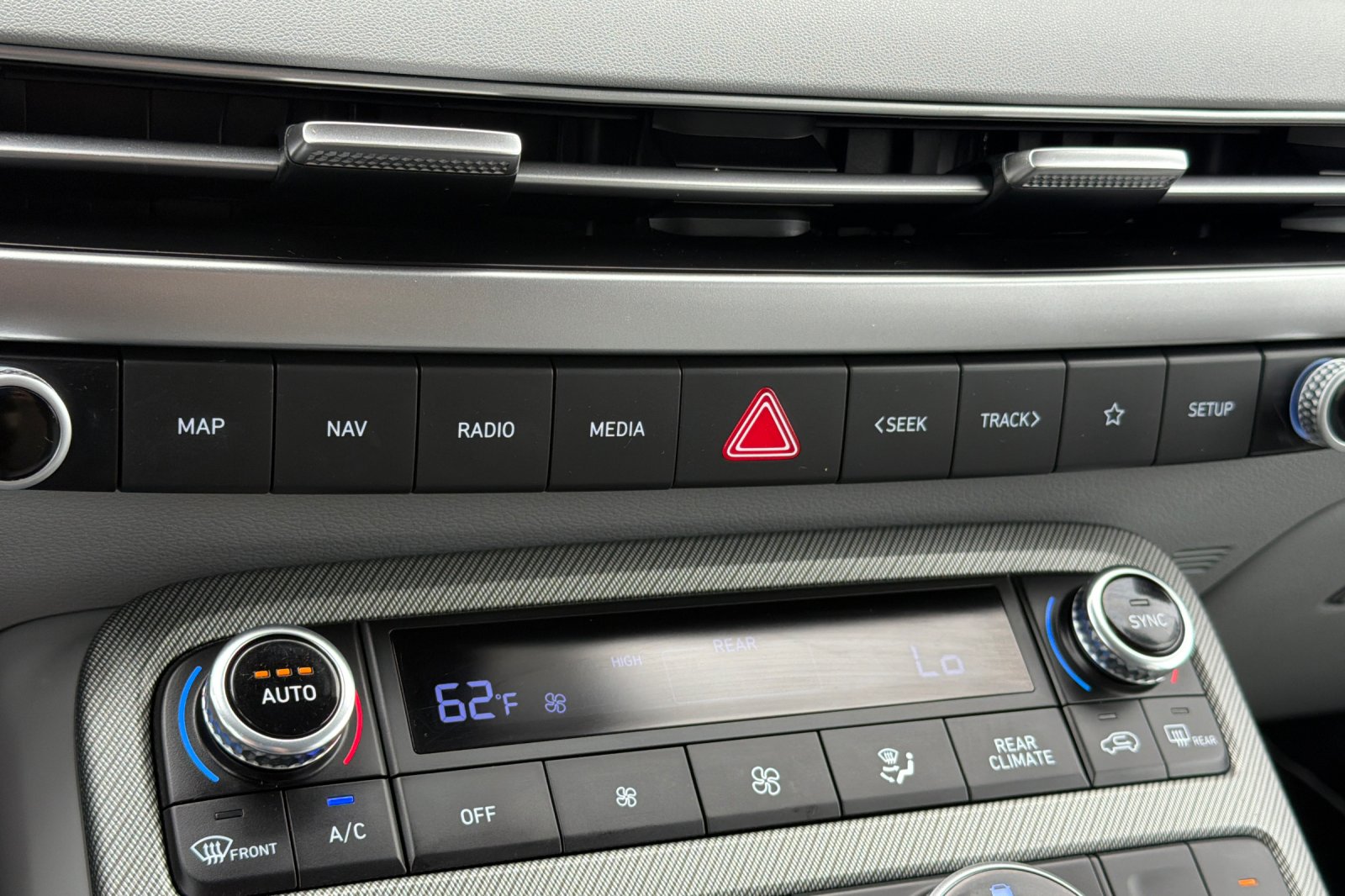2025 Hyundai Palisade SEL - Photo 19