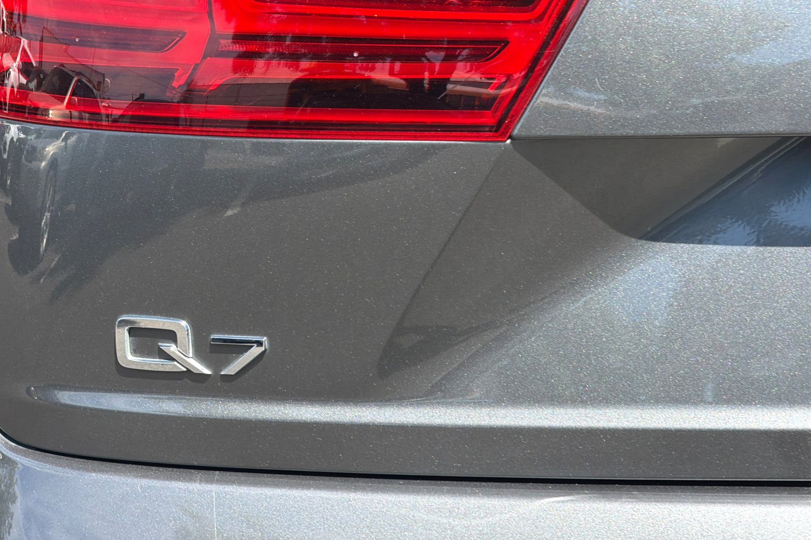 Used 2019 Gray Audi 55 Prestige image 24