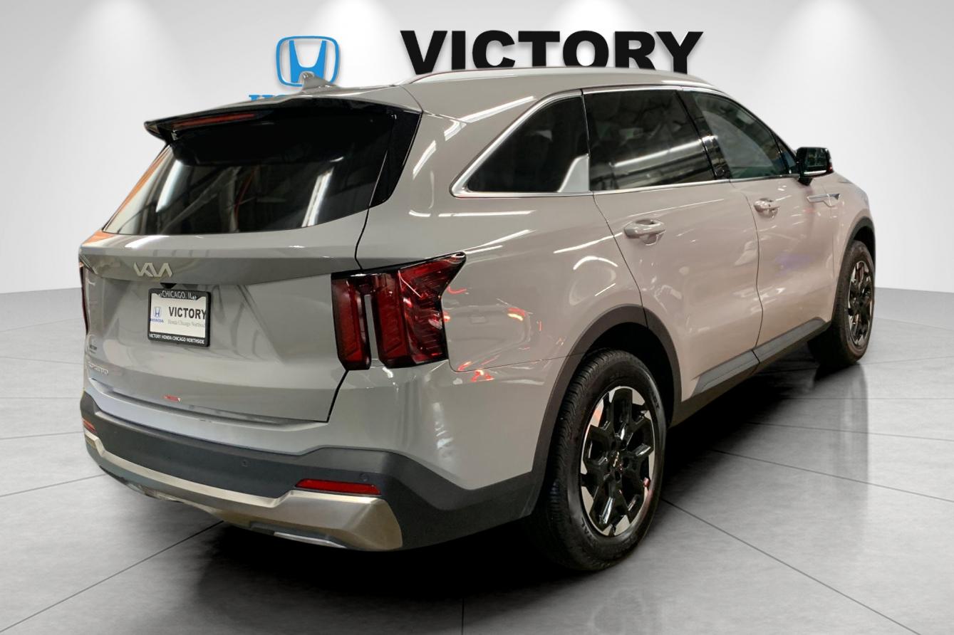 Used 2025 Gray Kia S image 3