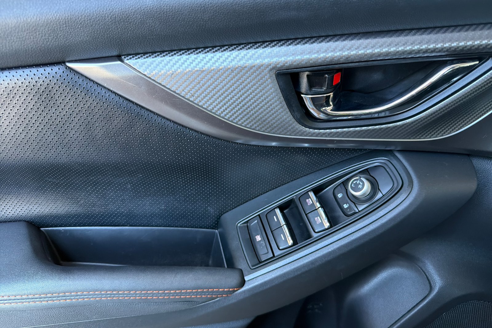 Used 2022 Gray Subaru Limited image 11