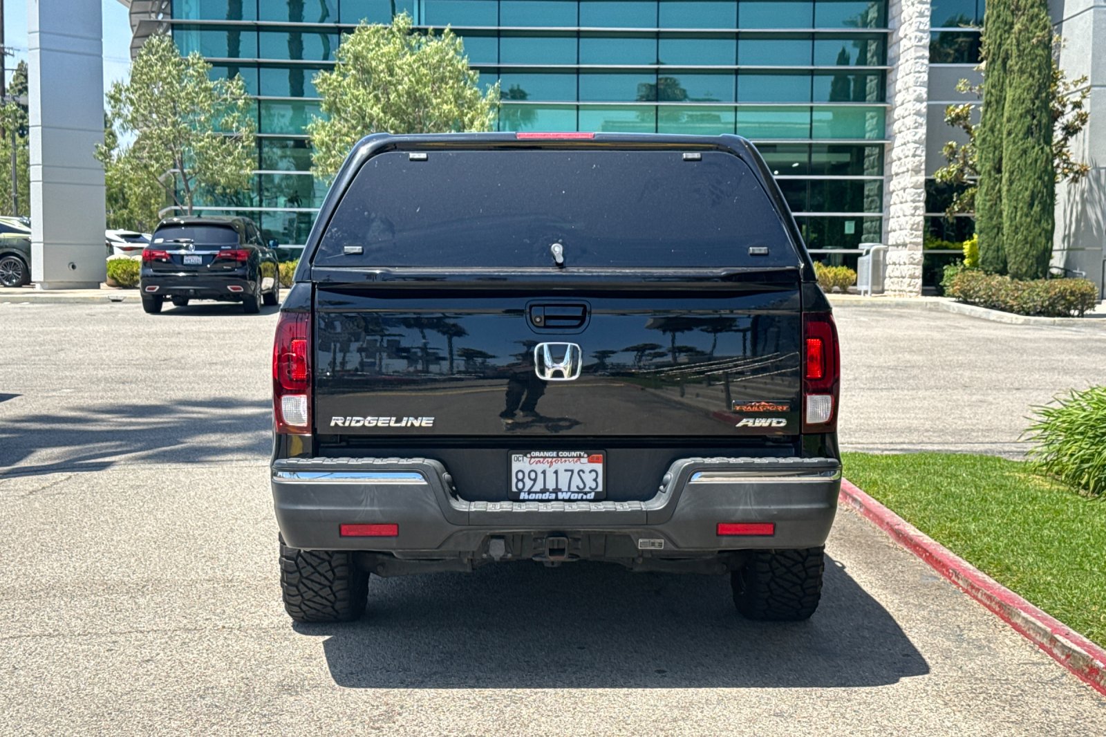 Certified Used 2019 Crystal Black Pearl Honda RTL-T image 6