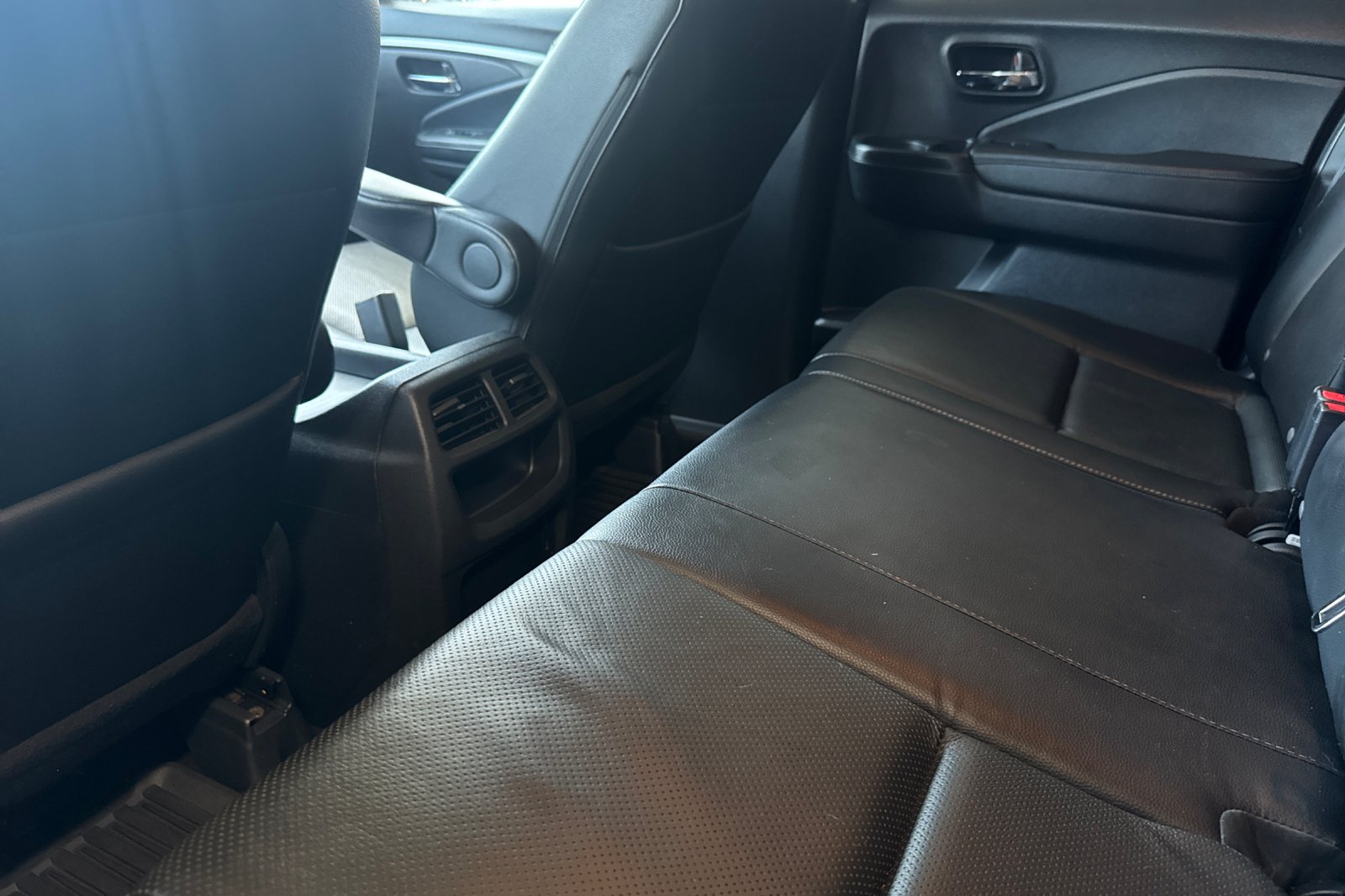 Certified Used 2019 Crystal Black Pearl Honda RTL-T image 8