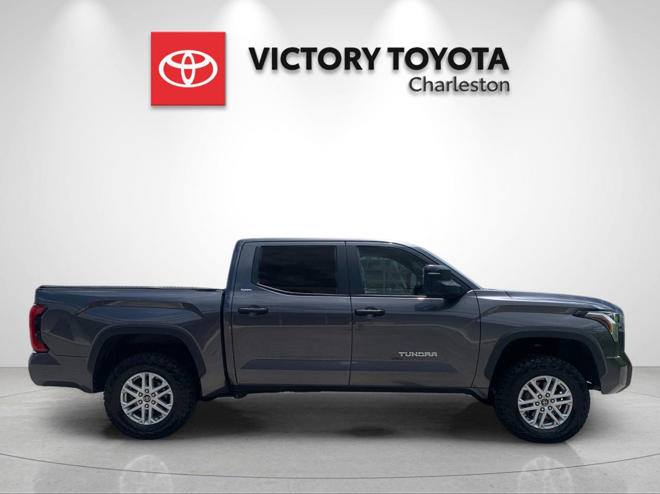Used 2024 Gray Toyota SR5 image 6
