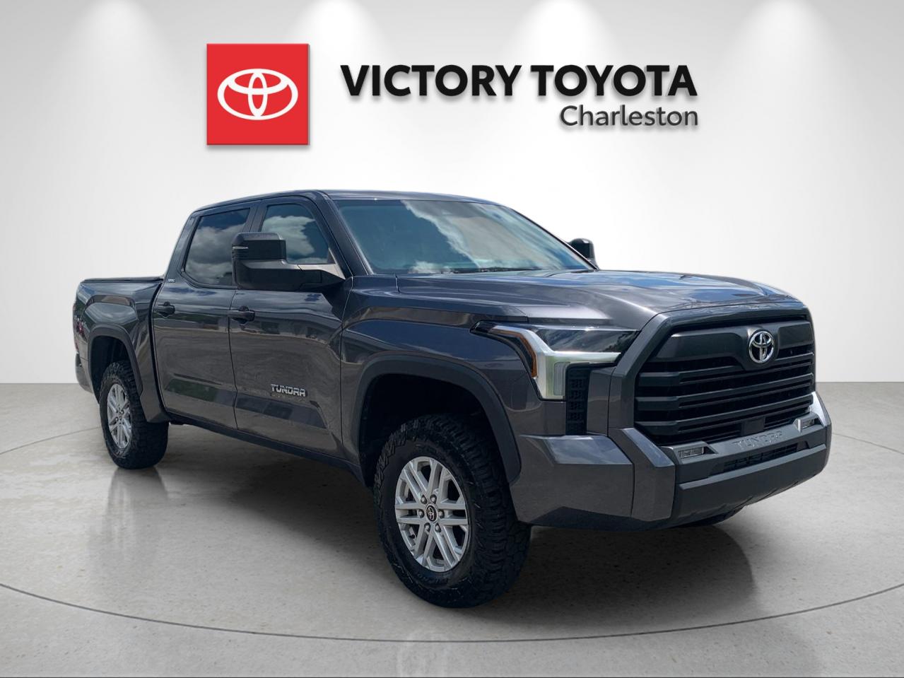 Used 2024 Gray Toyota SR5 image 5