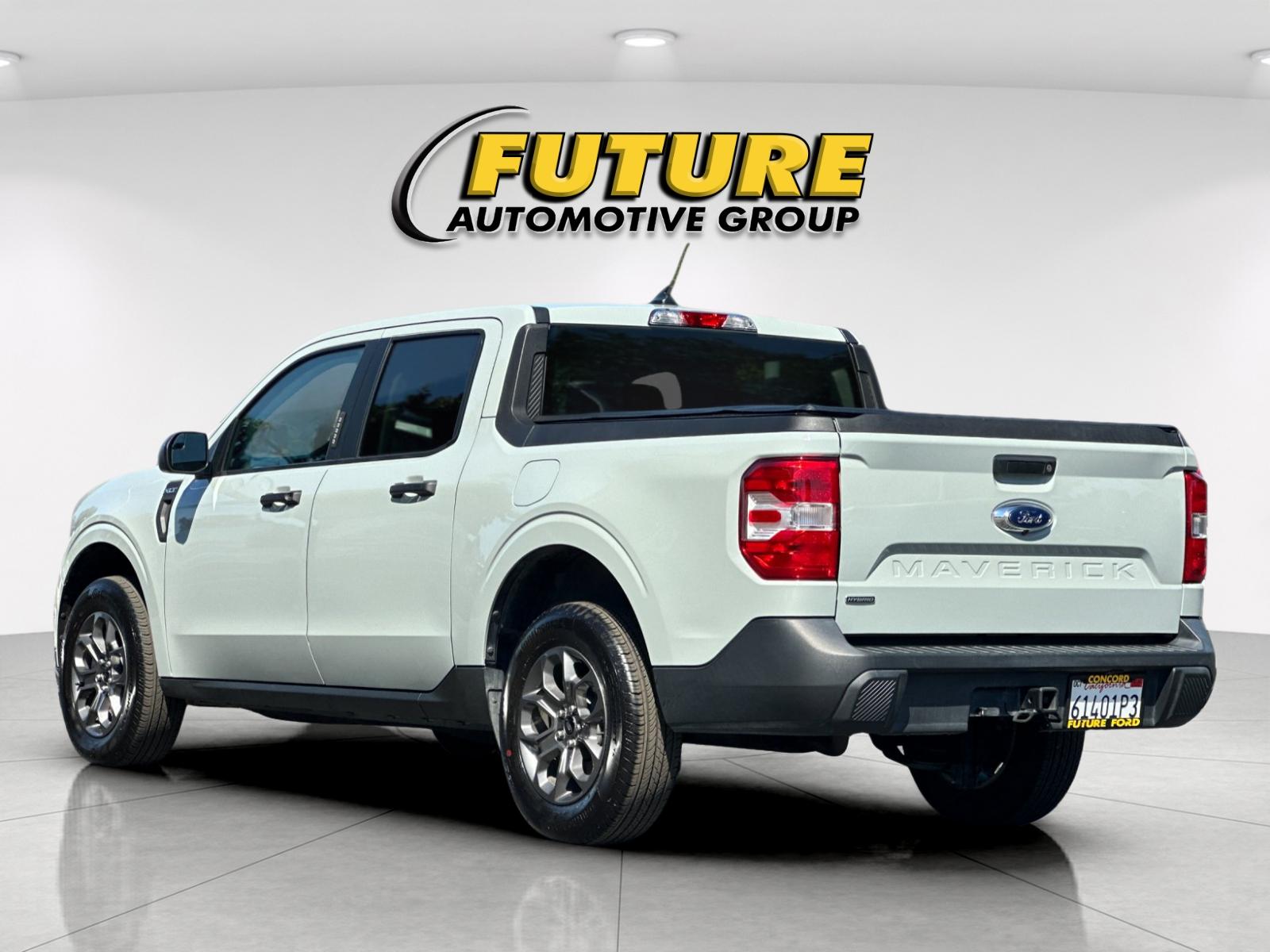 Used 2022 Green Ford XLT image 5