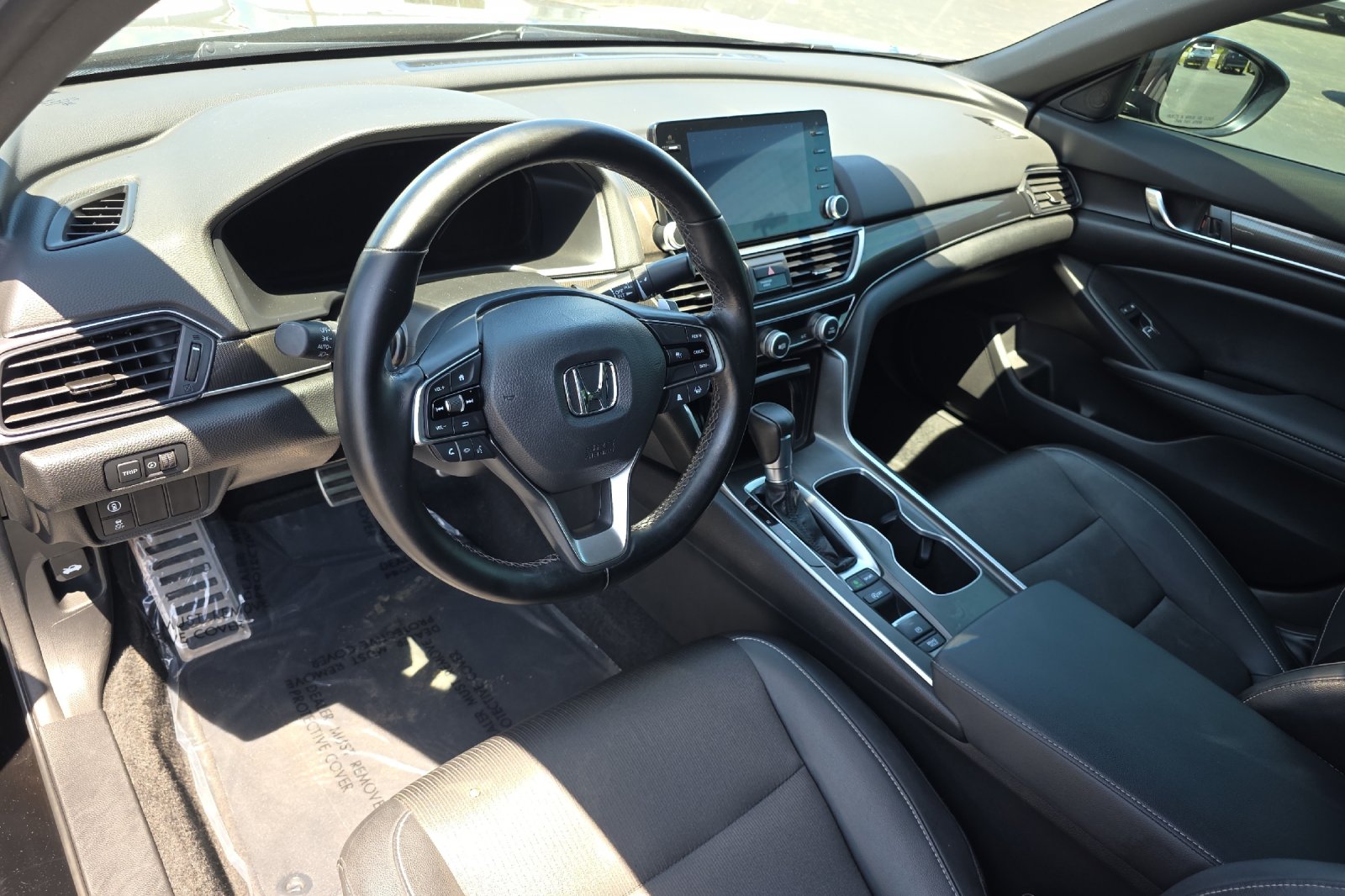 Used 2022 Crystal Black Pearl Honda Sport image 9