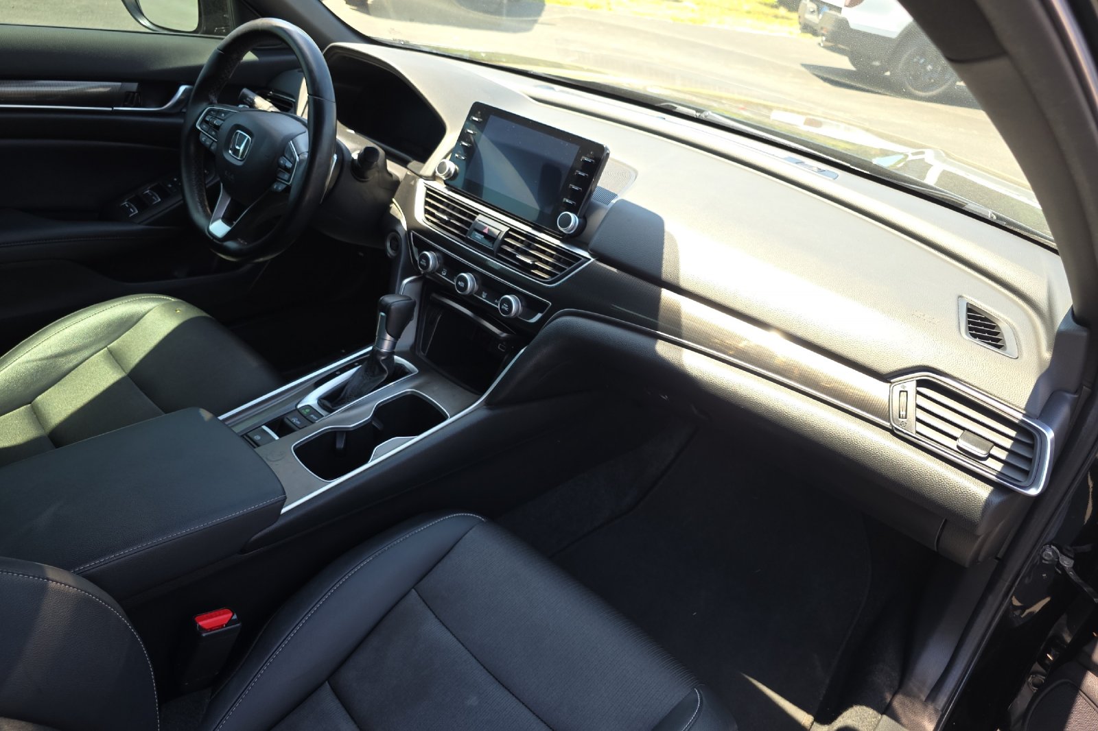 Used 2022 Crystal Black Pearl Honda Sport image 15