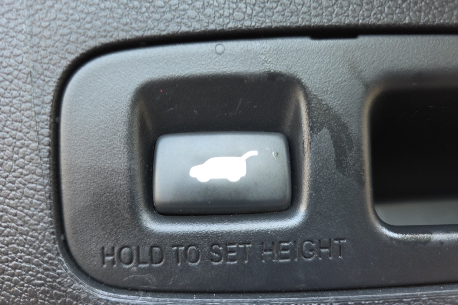 Used 2018 Modern Steel Metallic Honda EX-L image 34