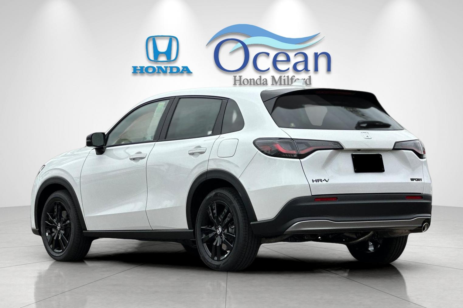 New 2027 Platinum White Pearl Honda Sport AWD image 3