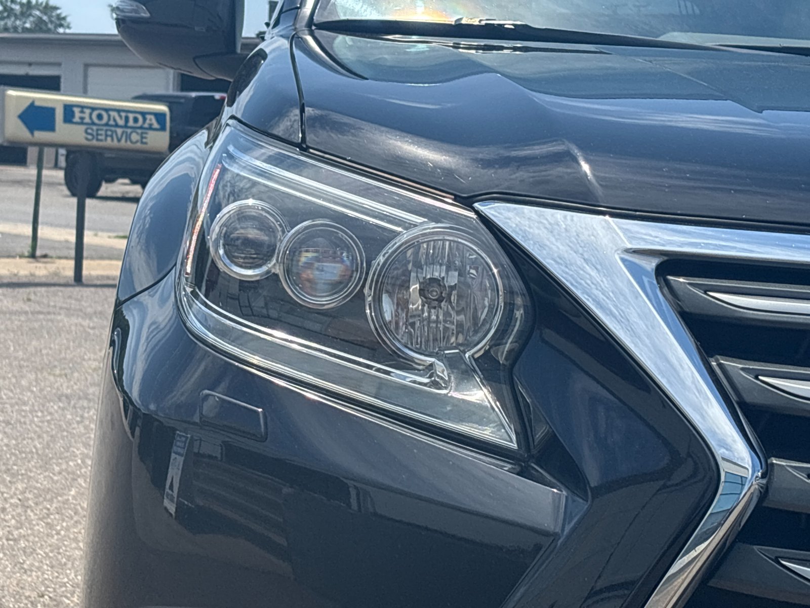 Used 2019 Onyx Black Lexus 460 image 29