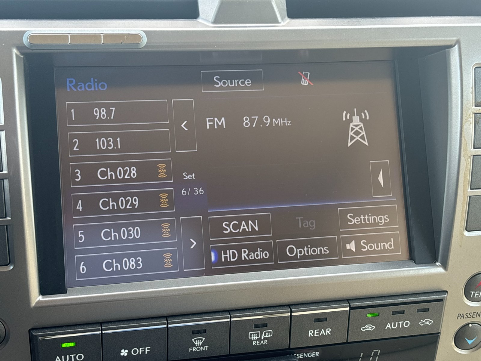 Used 2019 Onyx Black Lexus 460 image 19