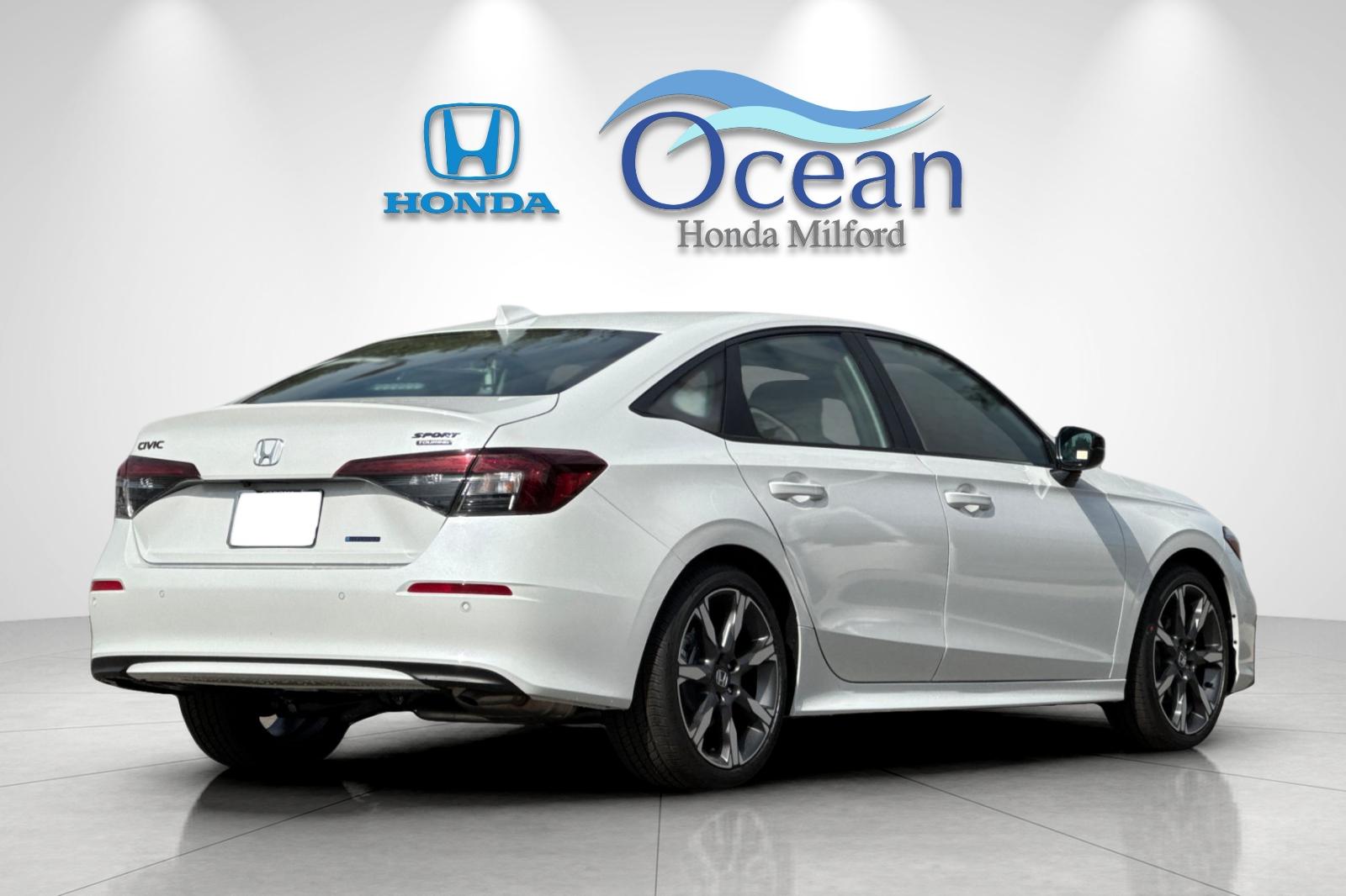 New 2026 Platinum White Pearl Honda 2WD Sport Hybrid image 5