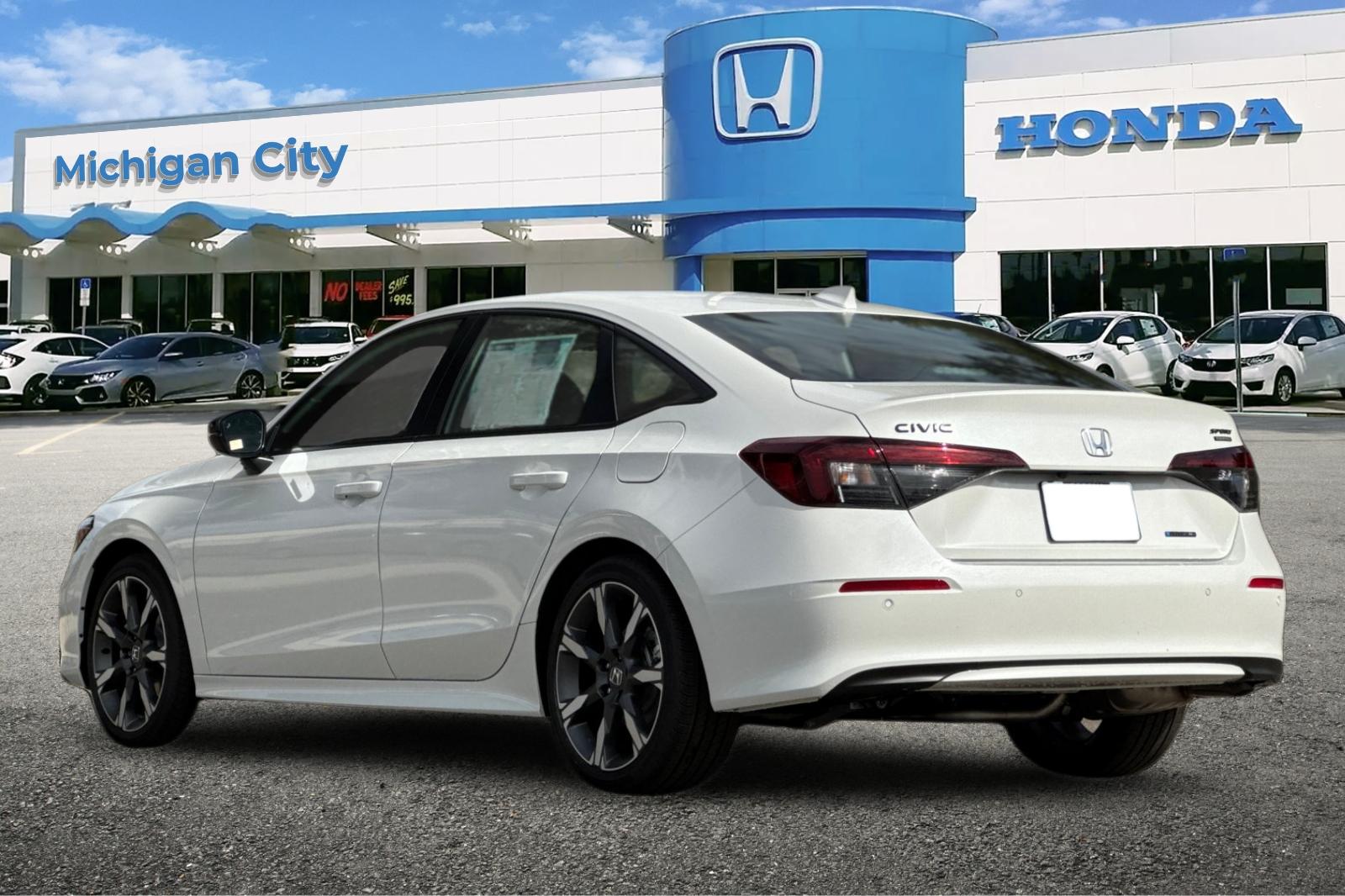 New 2026 Platinum White Pearl Honda 2WD Sport Hybrid image 3