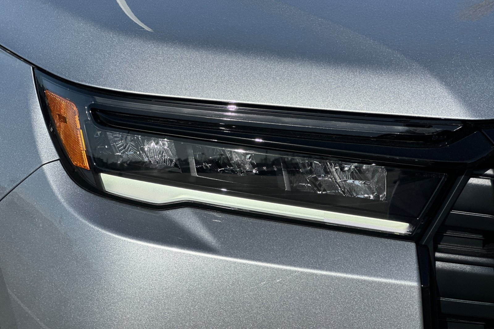 New 2026 Silver Honda EX-L image 32
