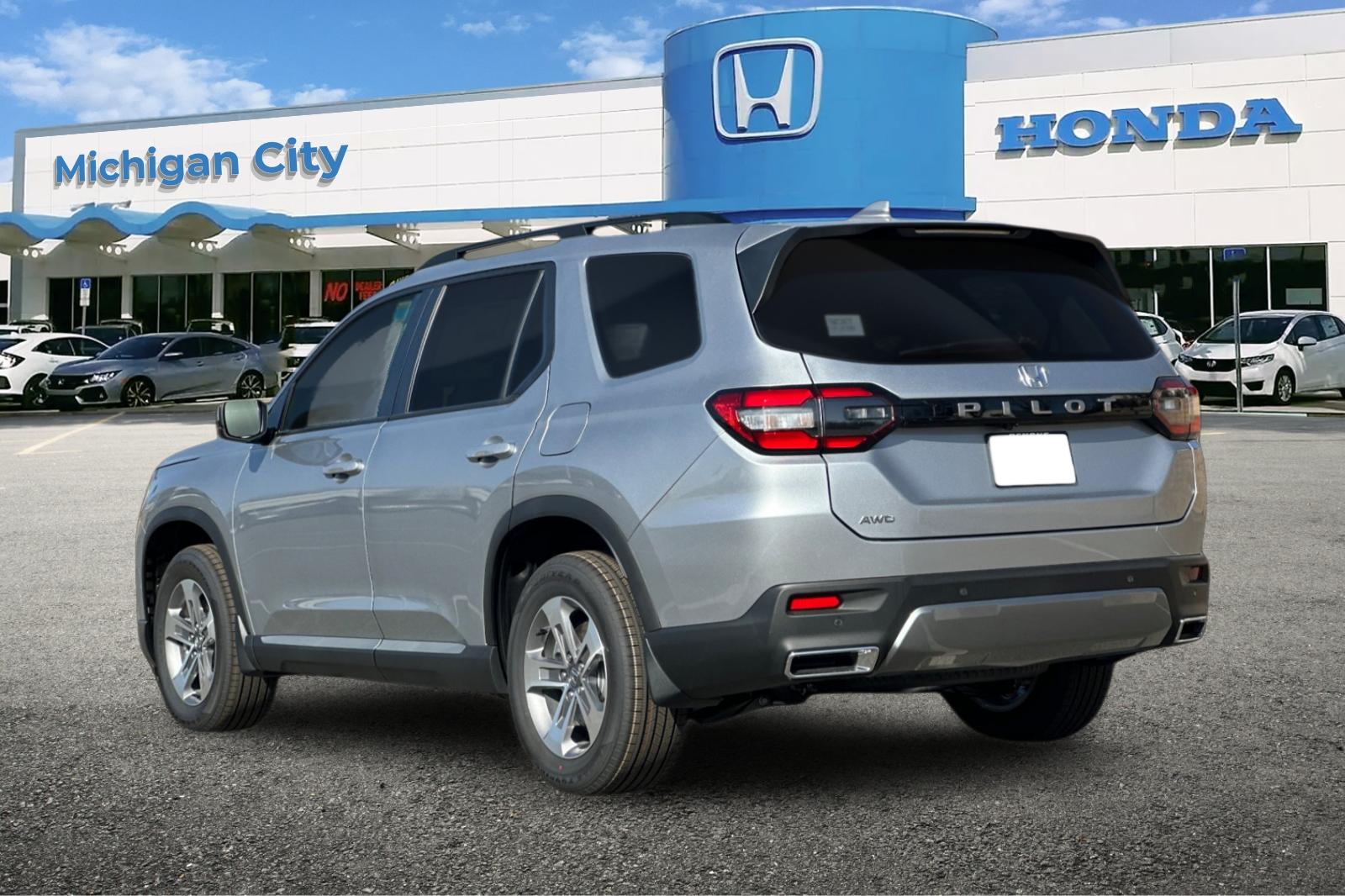 New 2026 Silver Honda EX-L image 3