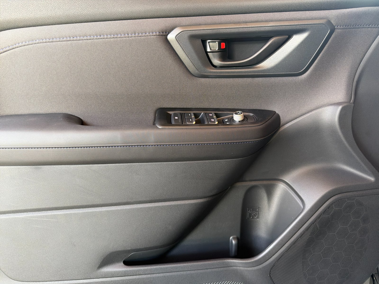 New 2026 MAGNETITE GRAY METALLIC Subaru Premium image 11