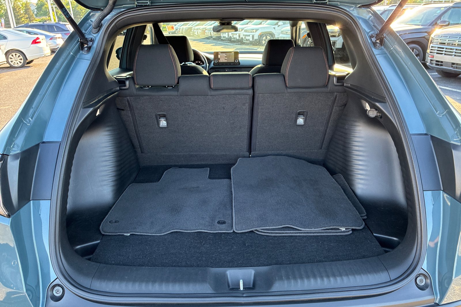 Used 2025 Urban Gray Honda Sport image 18
