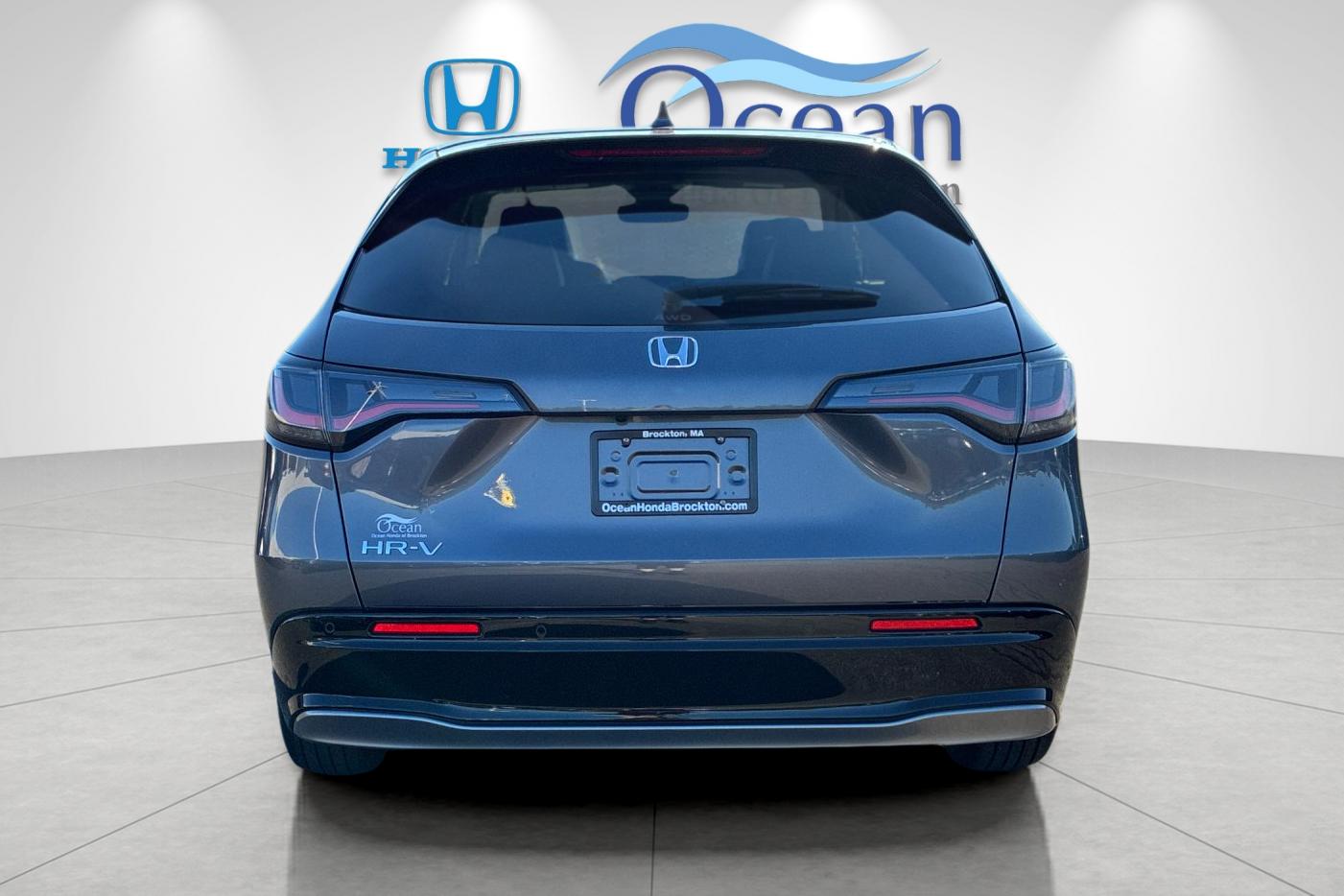 Used 2025 Modern Steel Metallic Honda EX-L image 4