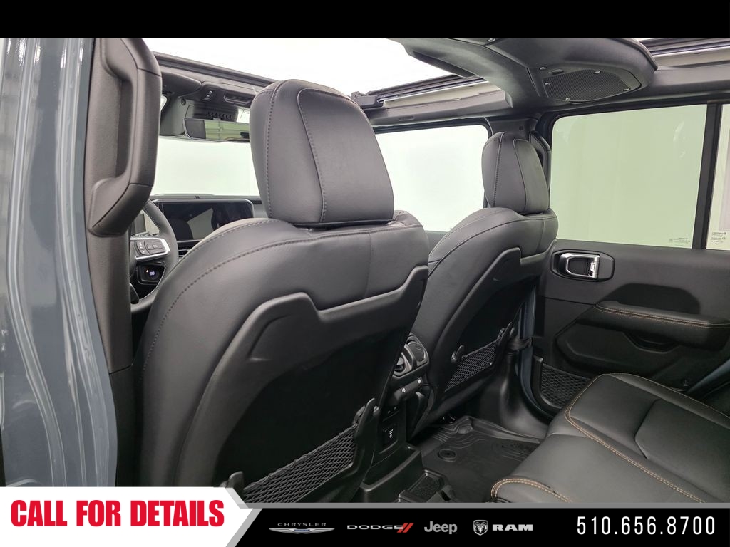 New 2026 Anvil Clear-Coat Exterior Paint Jeep Sahara image 12