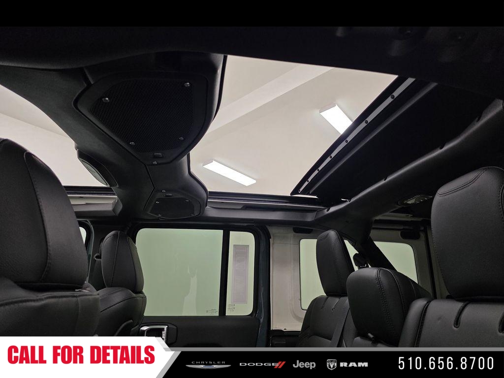 New 2026 Anvil Clear-Coat Exterior Paint Jeep Sahara image 14