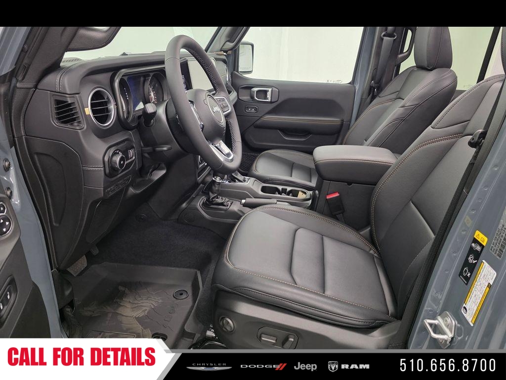 New 2026 Anvil Clear-Coat Exterior Paint Jeep Sahara image 17