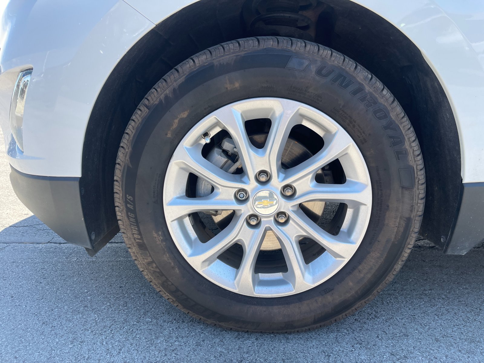 Used 2020 White Chevrolet LT image 31