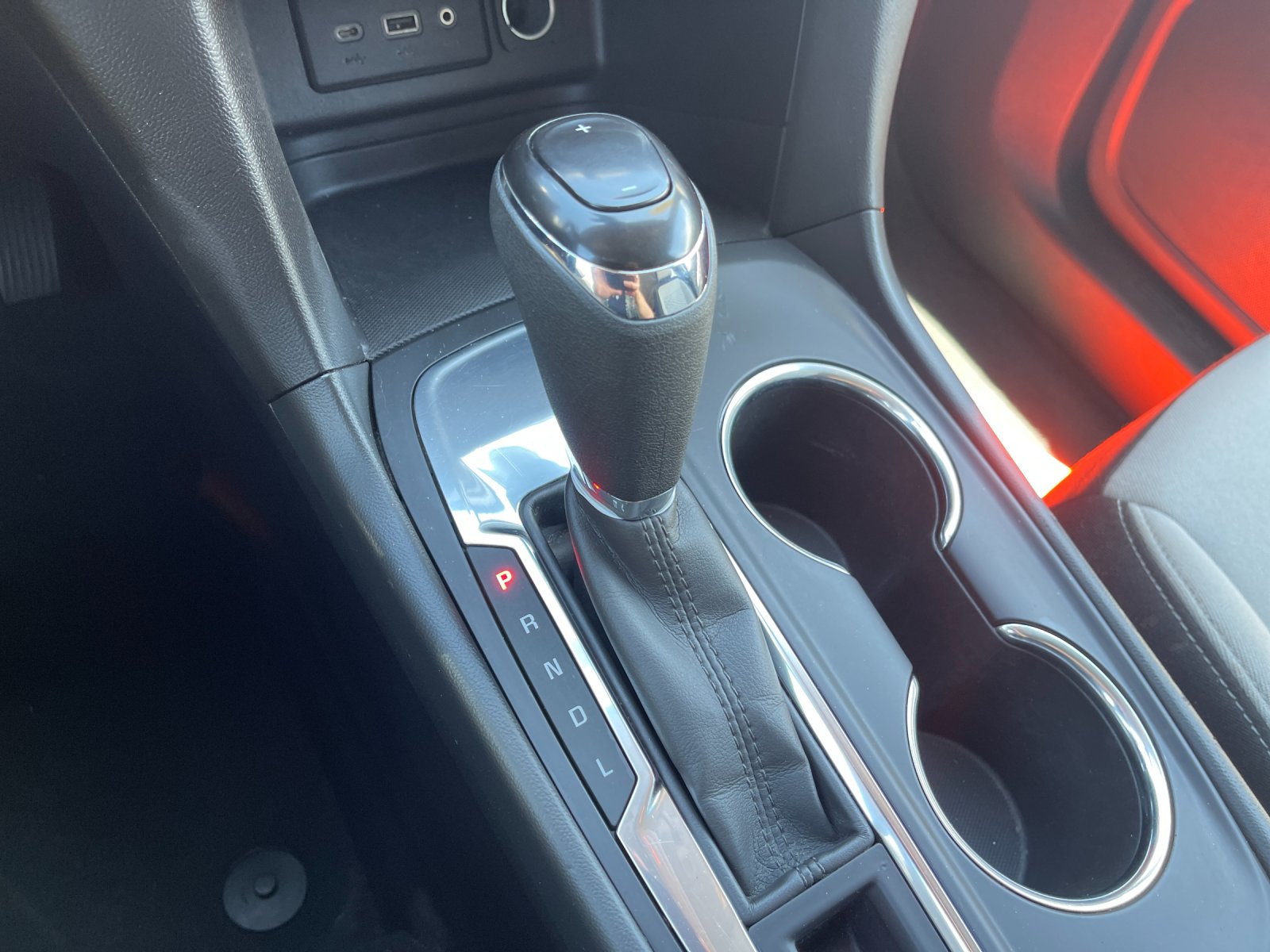 Used 2020 White Chevrolet LT image 23