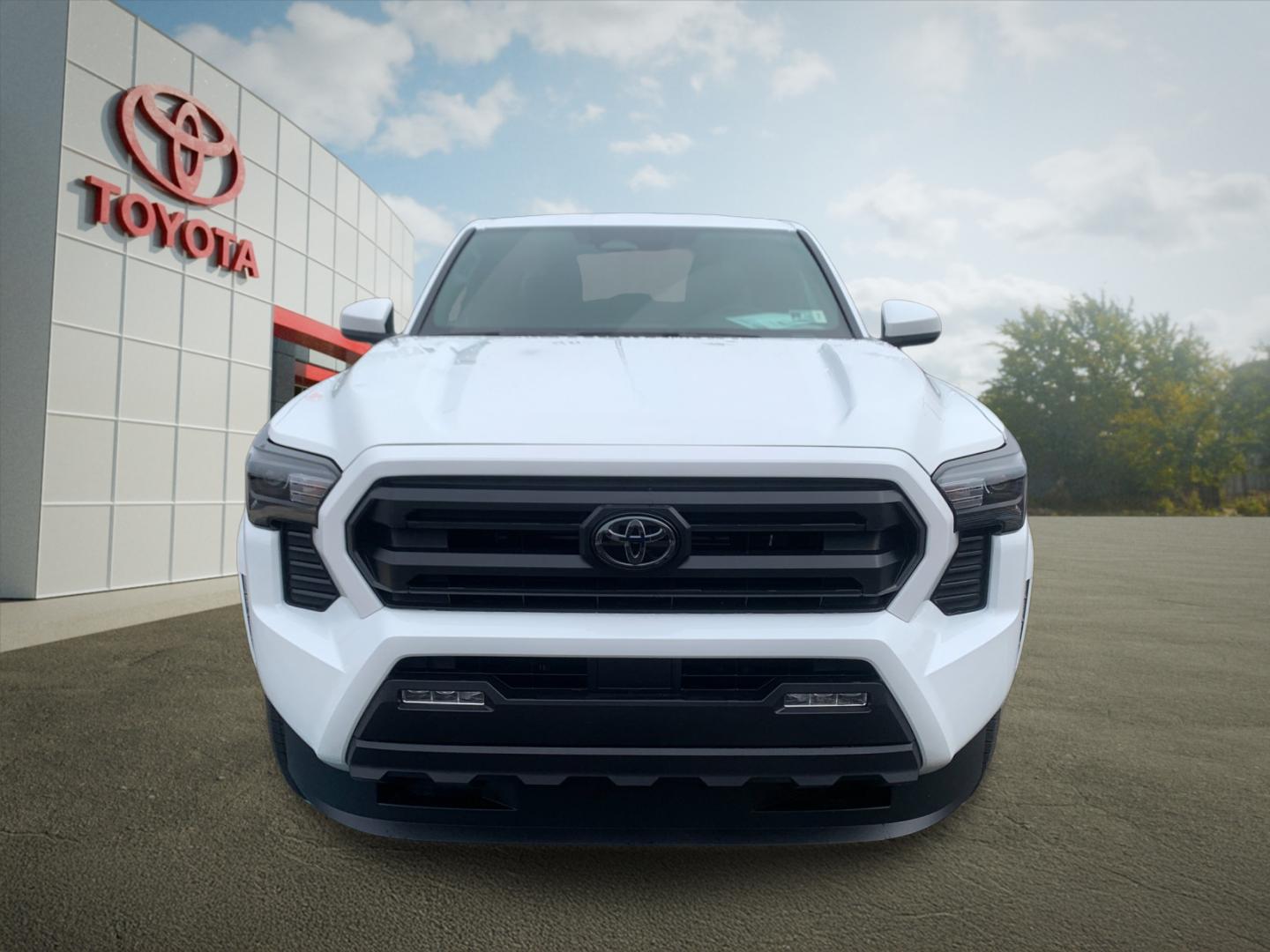 New 2026 Ice Cap Toyota  SR5 image 8