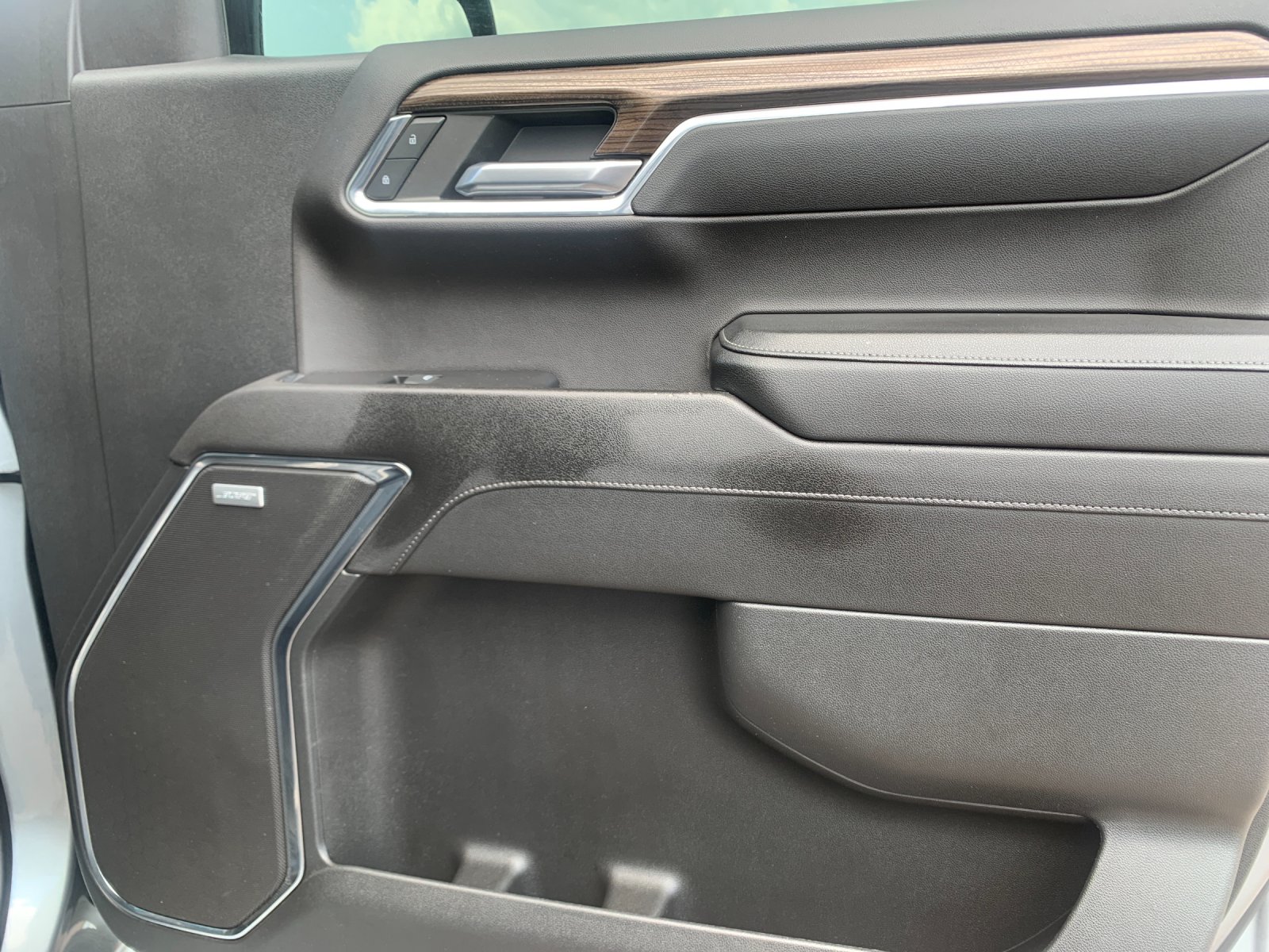 Used 2023 Gray Chevrolet RST image 20