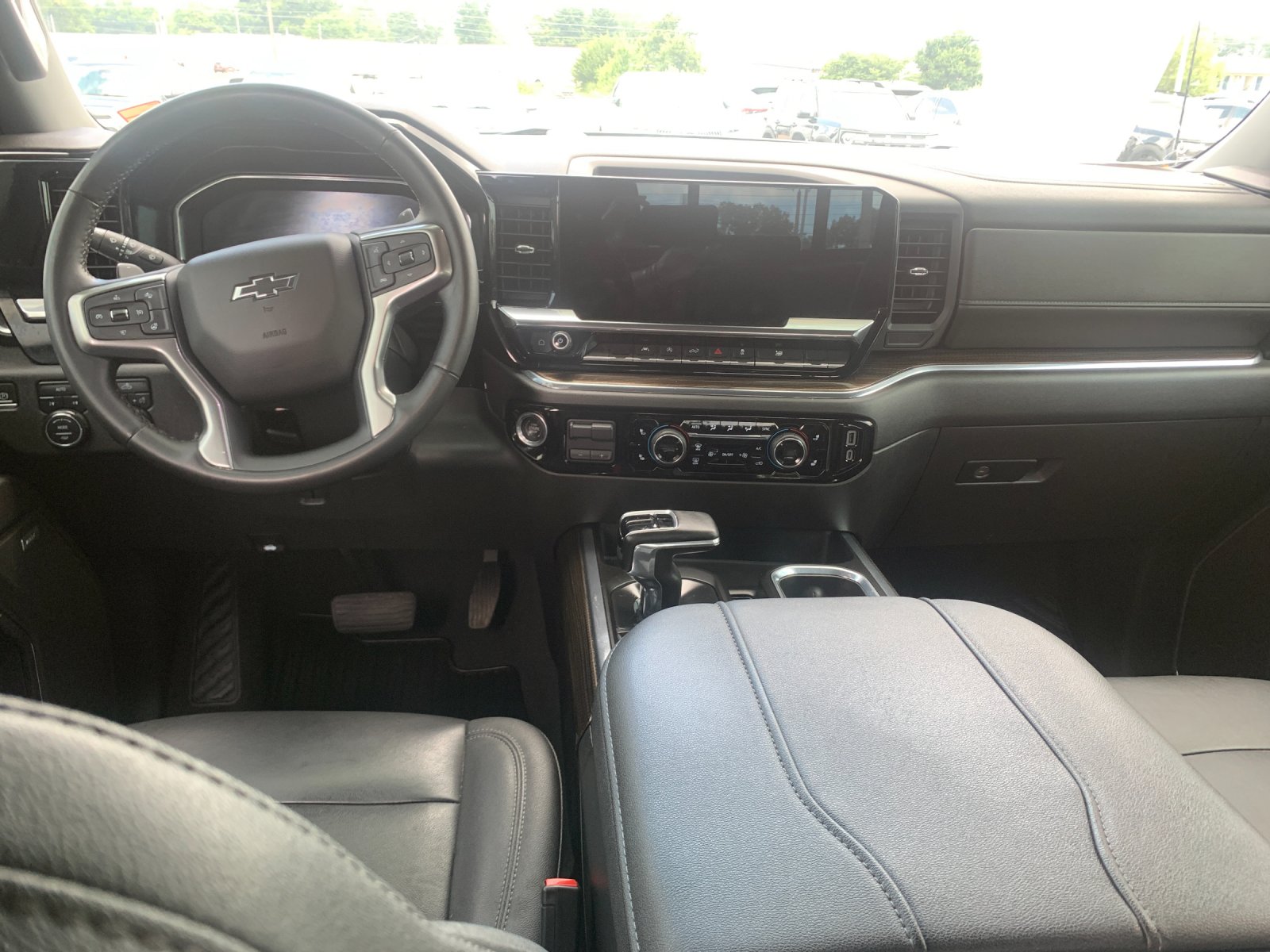 Used 2023 Gray Chevrolet RST image 17