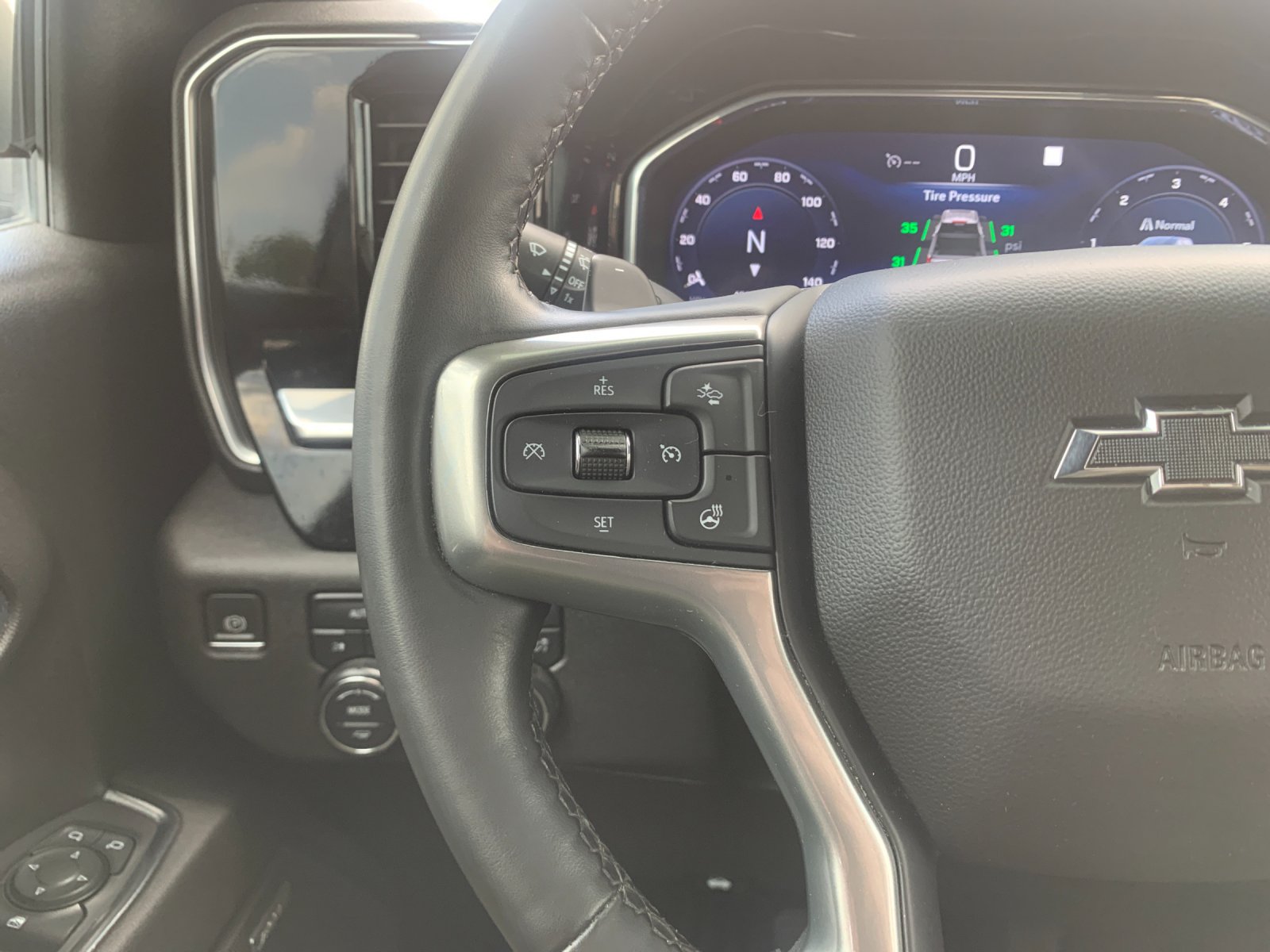 Used 2023 Gray Chevrolet RST image 28