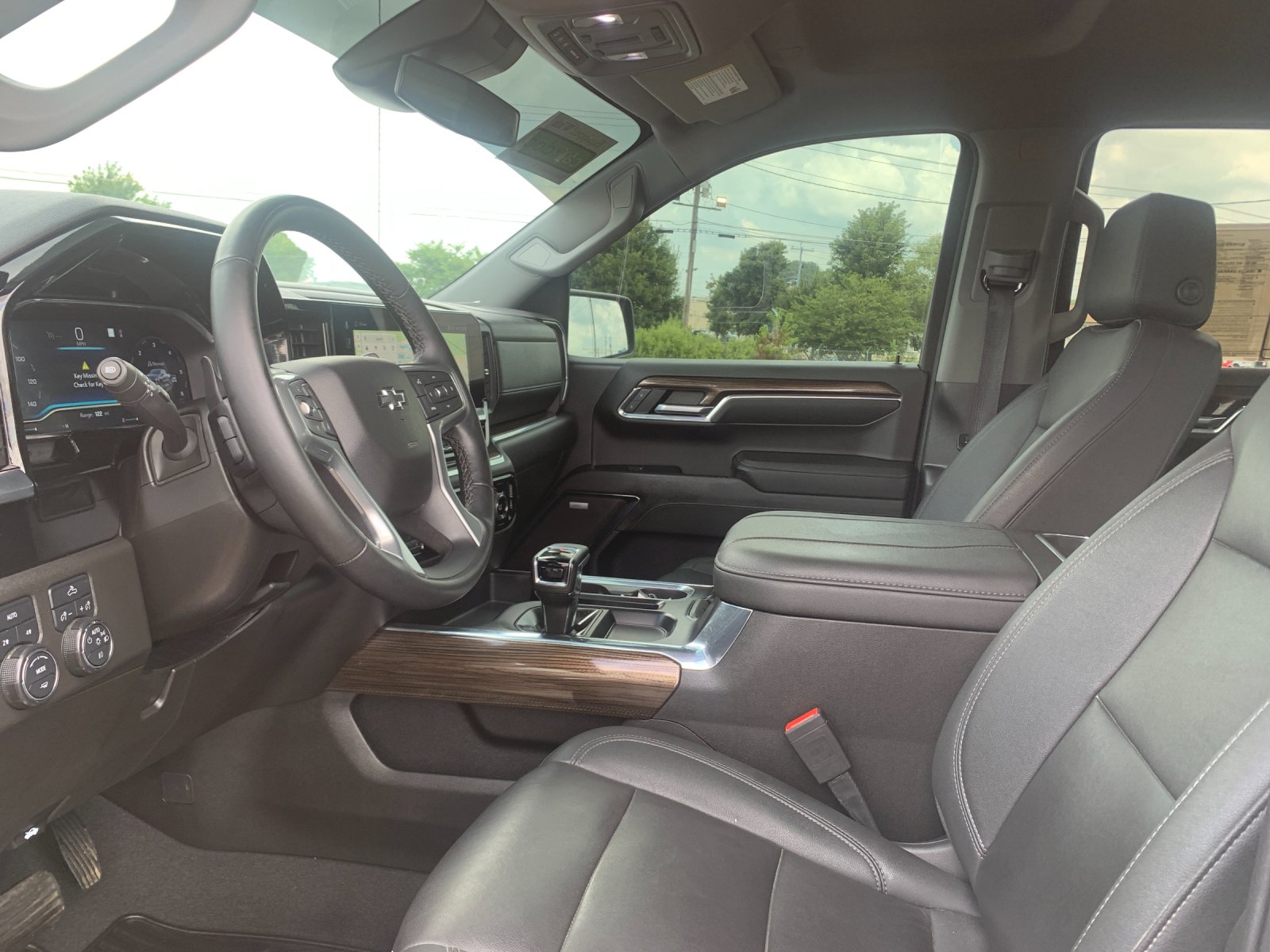 Used 2023 Gray Chevrolet RST image 12