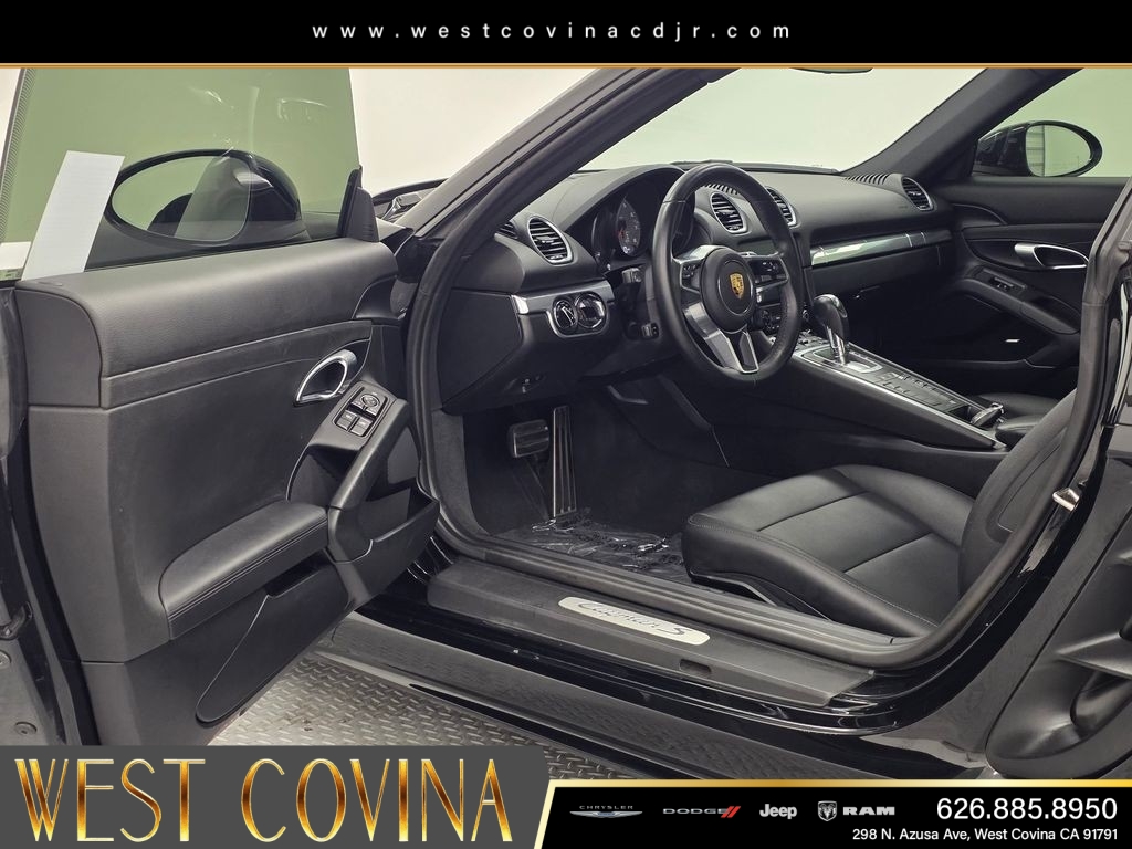 Used 2021  Porsche S image 21