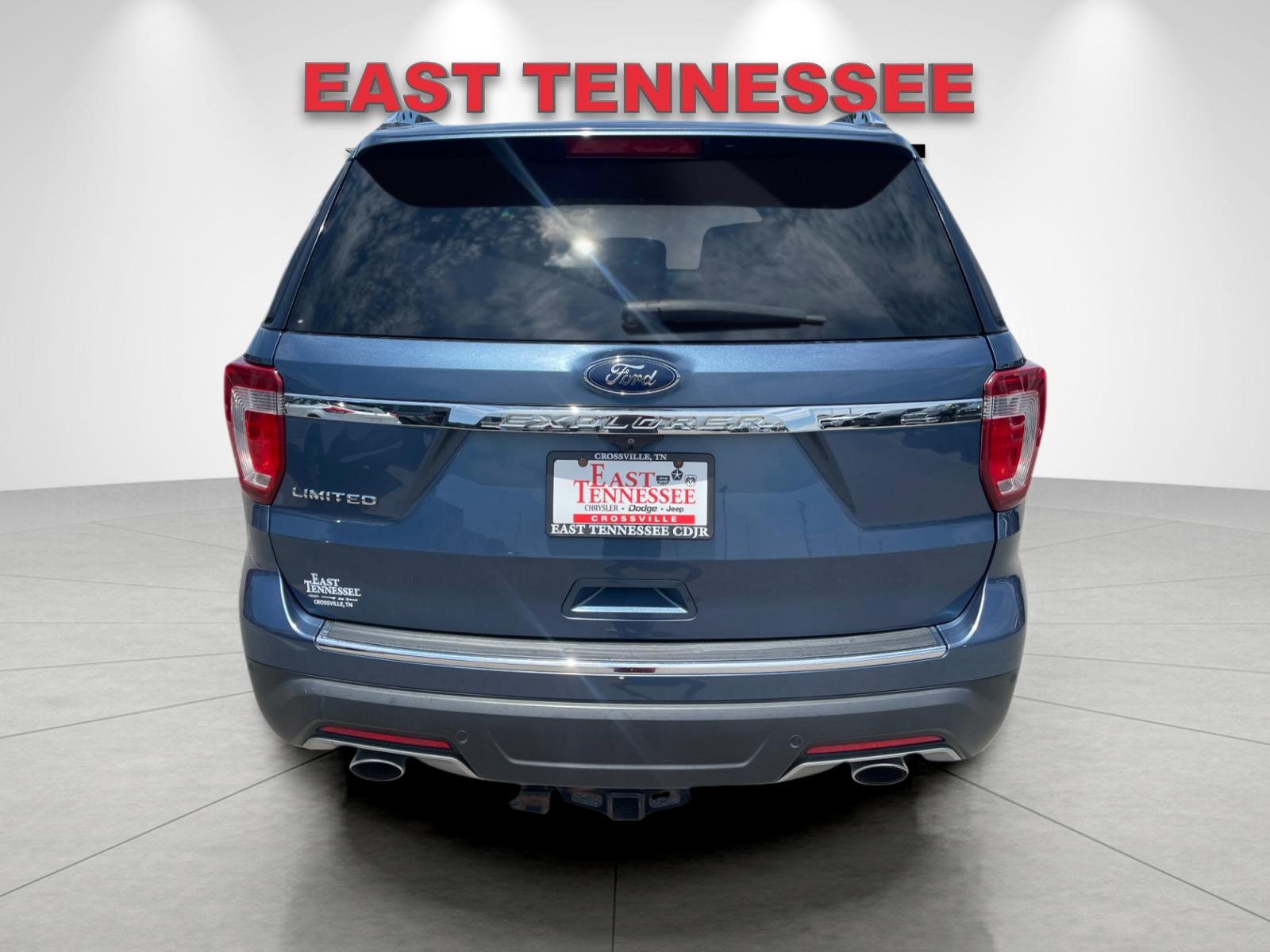 Used 2018 Blue Ford Limited image 4