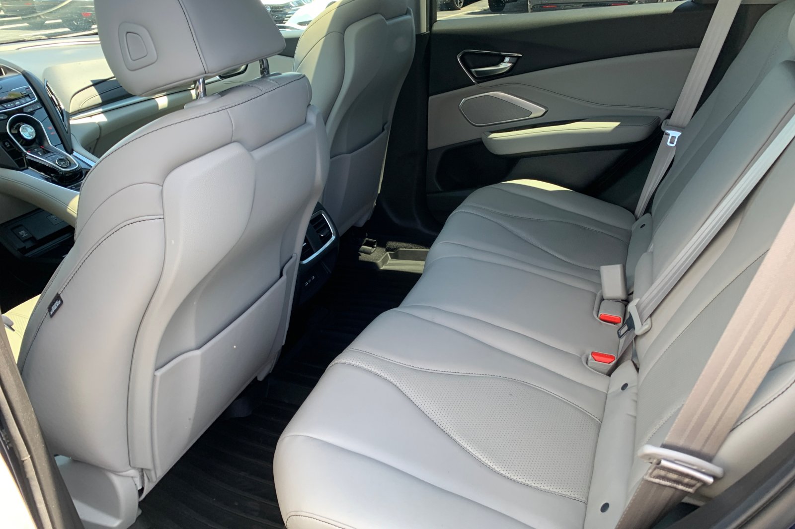 Used 2024  Acura Technology Package image 15