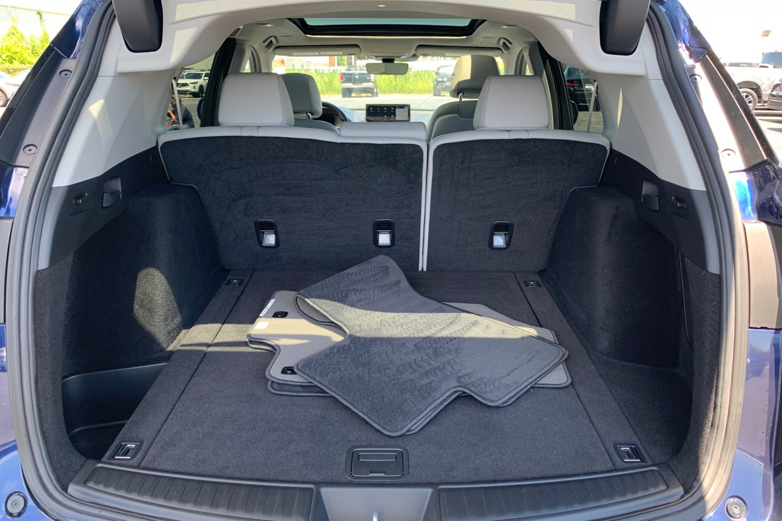 Used 2024  Acura Technology Package image 19