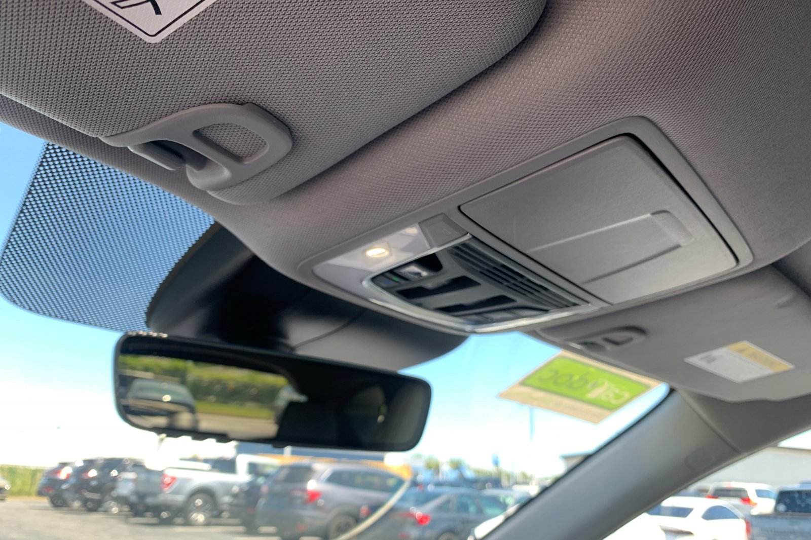Used 2024  Acura Technology Package image 35