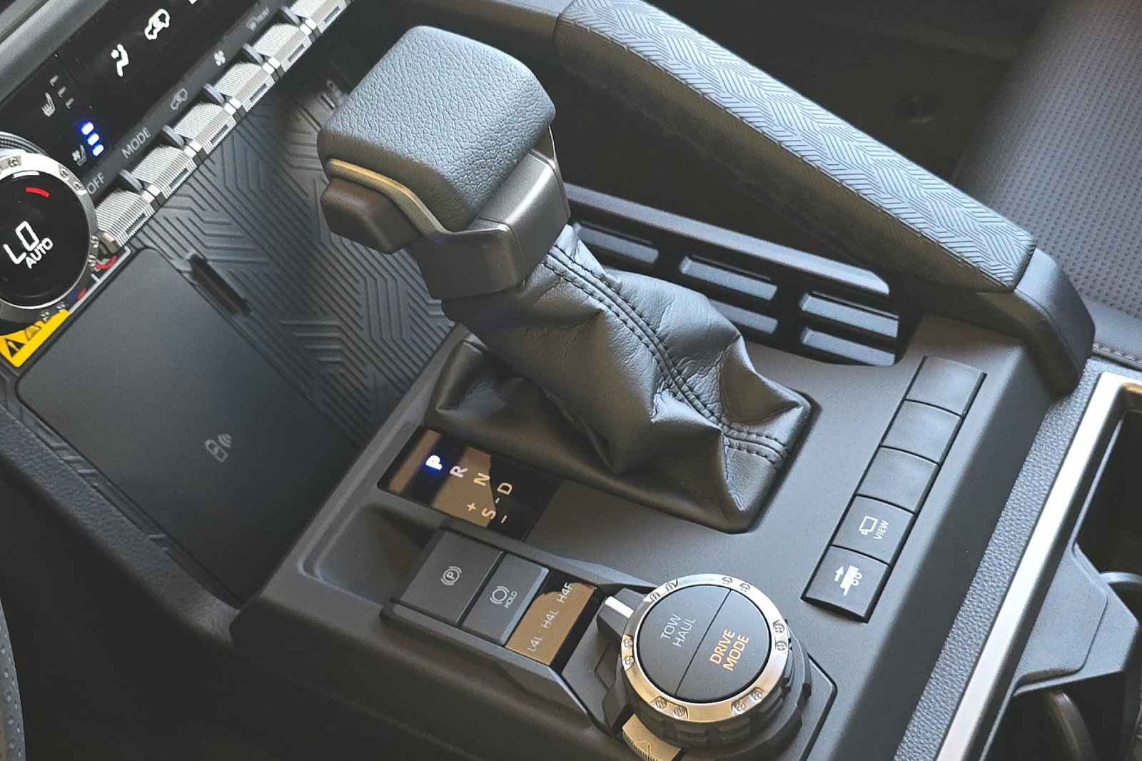New 2026 Black Toyota 4Runner Limited image 19