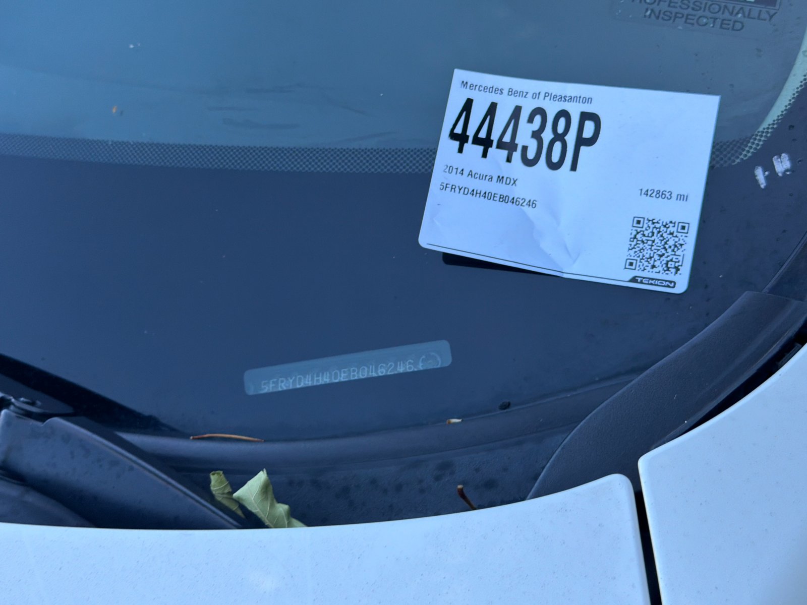 Used 2014 White Diamond Pearl Acura 3.5L Technology Package 4D Sport Utility image 4