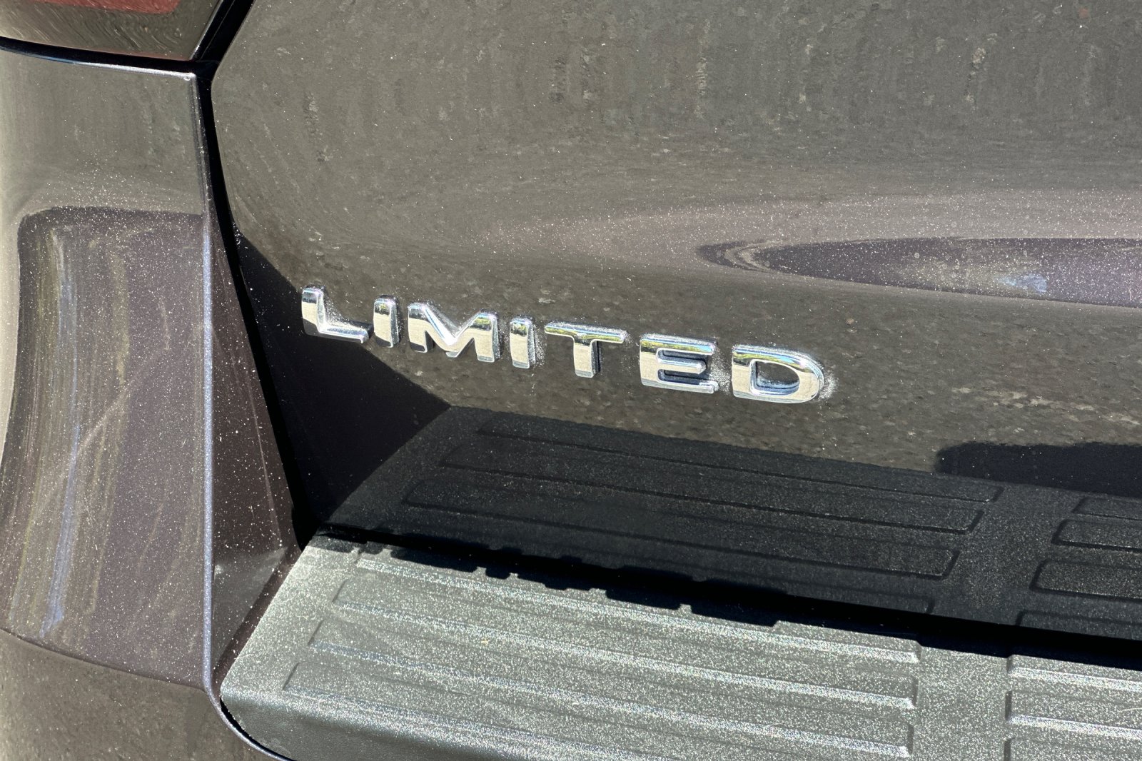 Used 2024 Gray Ford Limited image 26