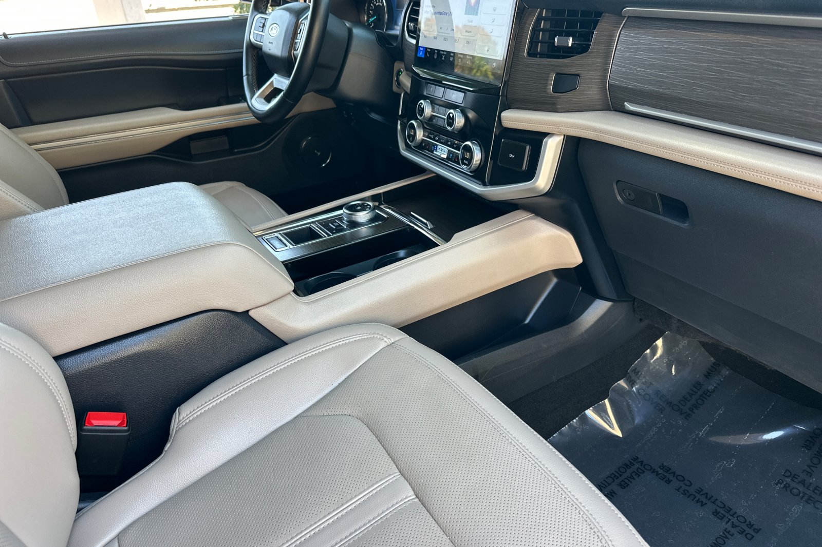 Used 2024 Gray Ford Limited image 15