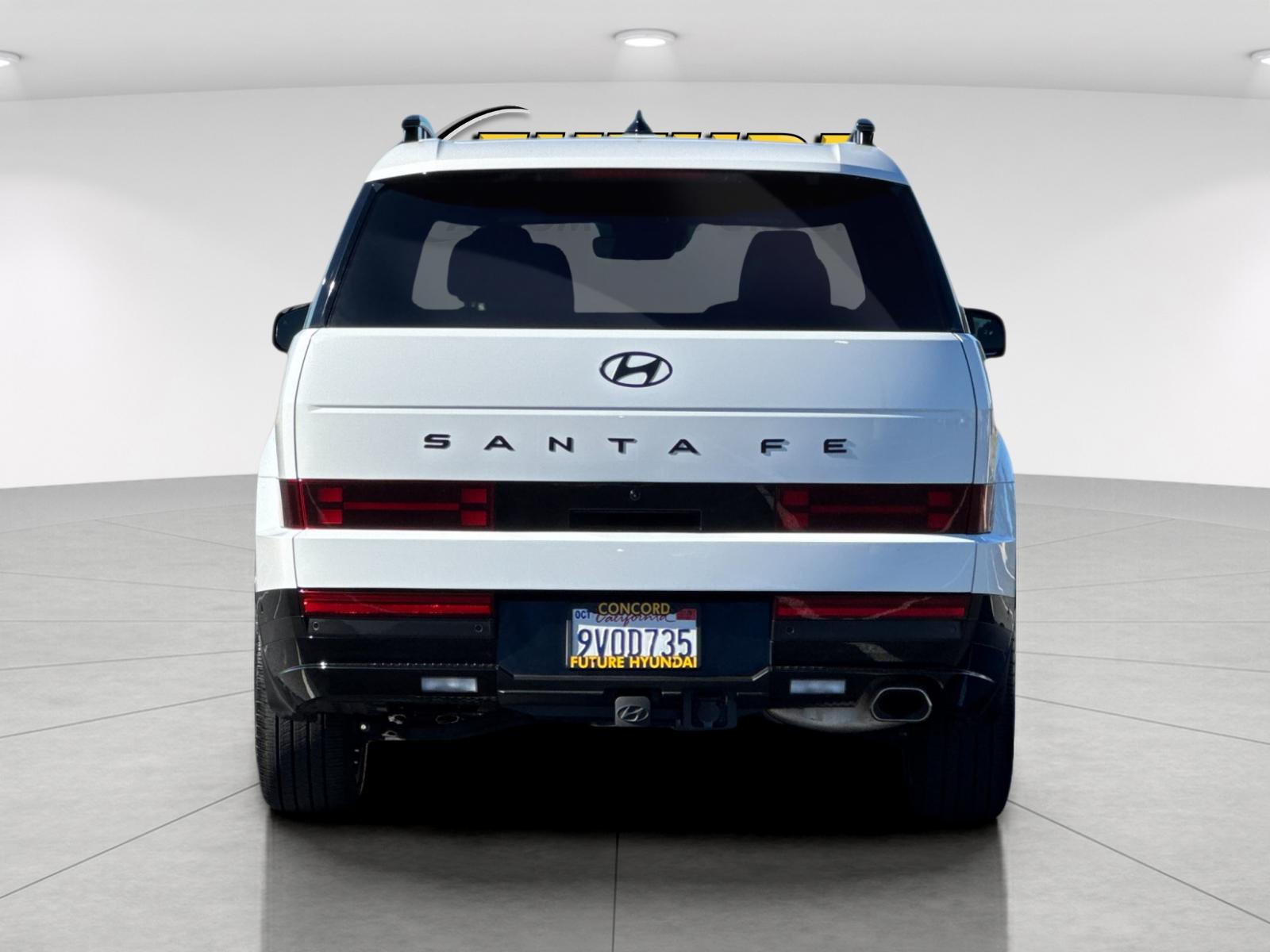 Used 2025 White Hyundai Calligraphy image 4