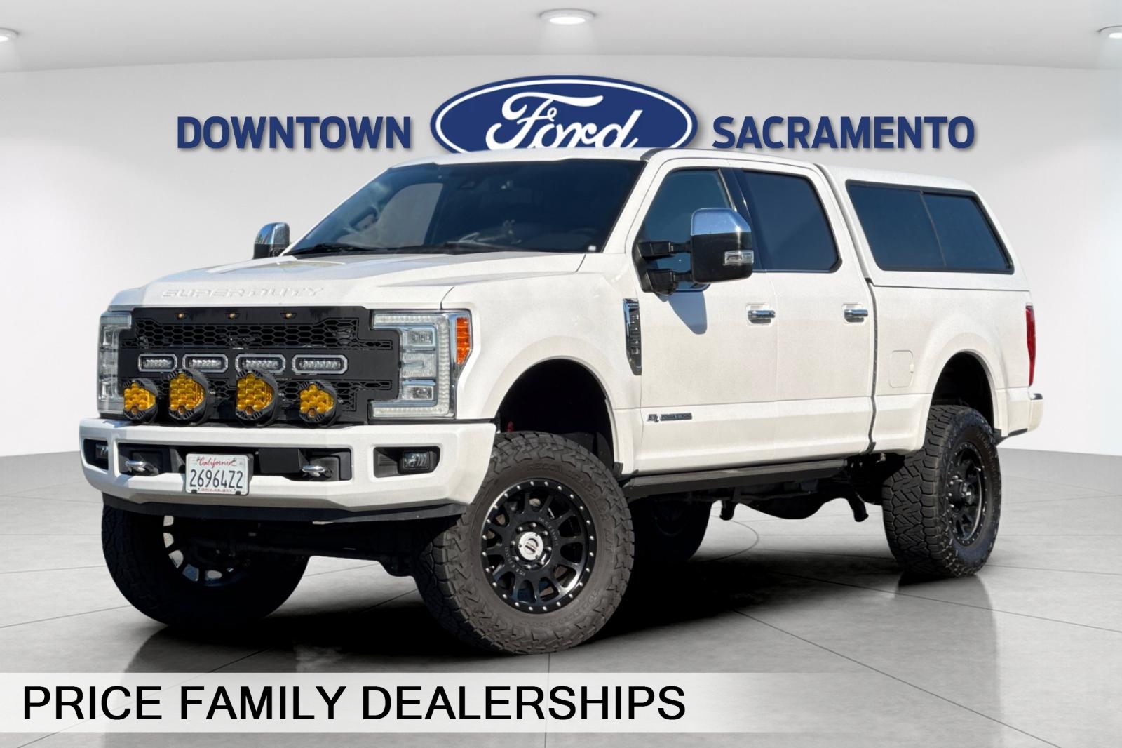 2017 Ford F-250 Platinum 4x4 Crew Cab 8' Box's photo
