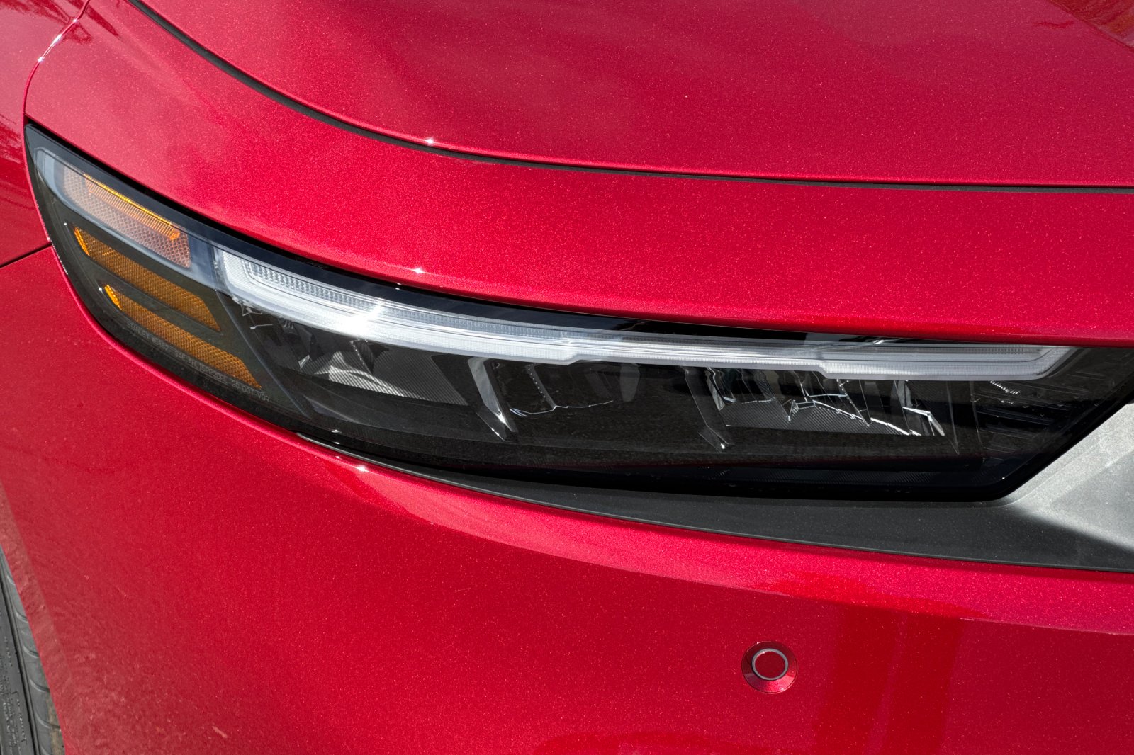 New 2026 Radiant Red Metallic Honda Touring image 27