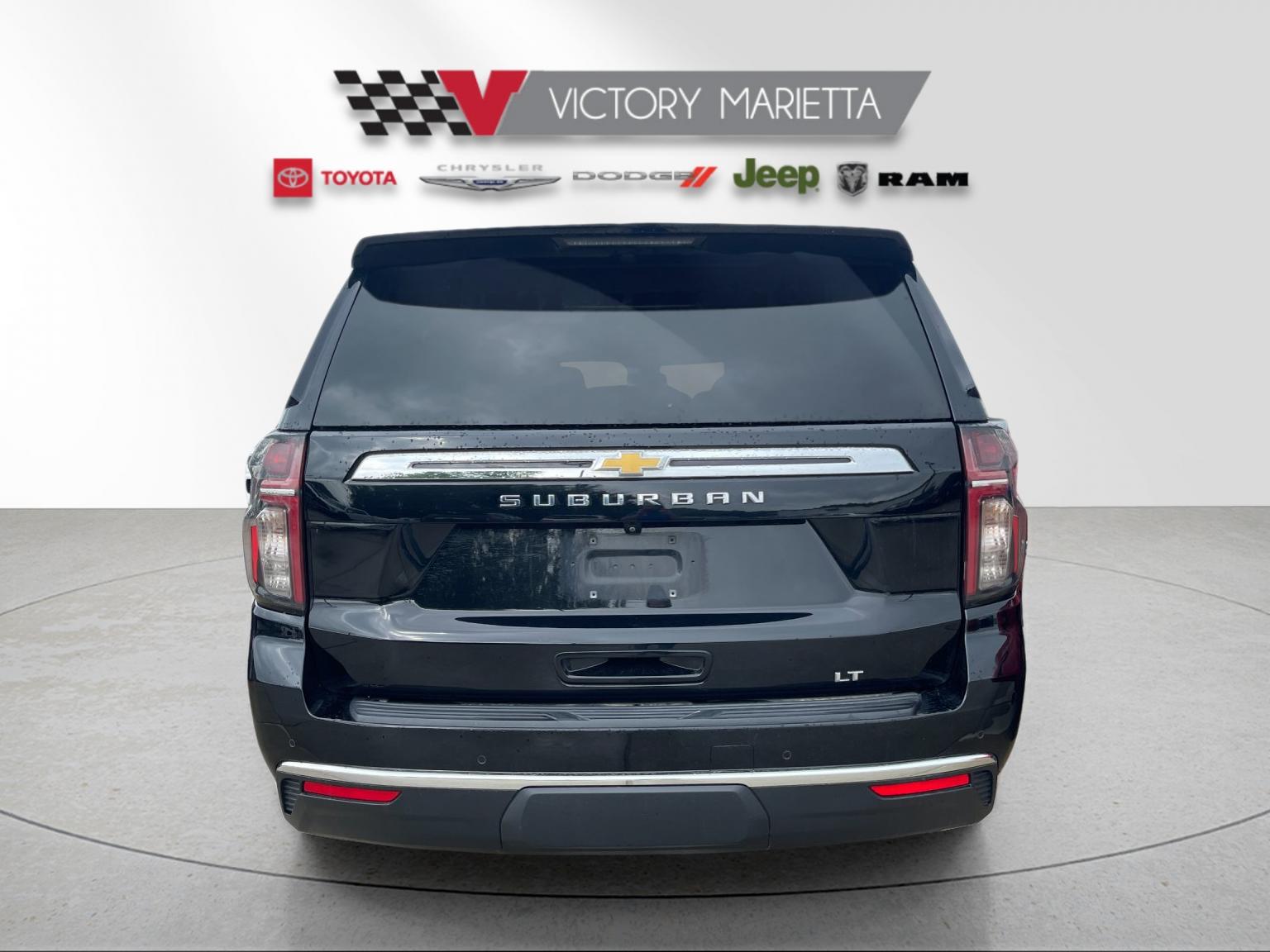 Used 2022 Black Chevrolet LT image 4