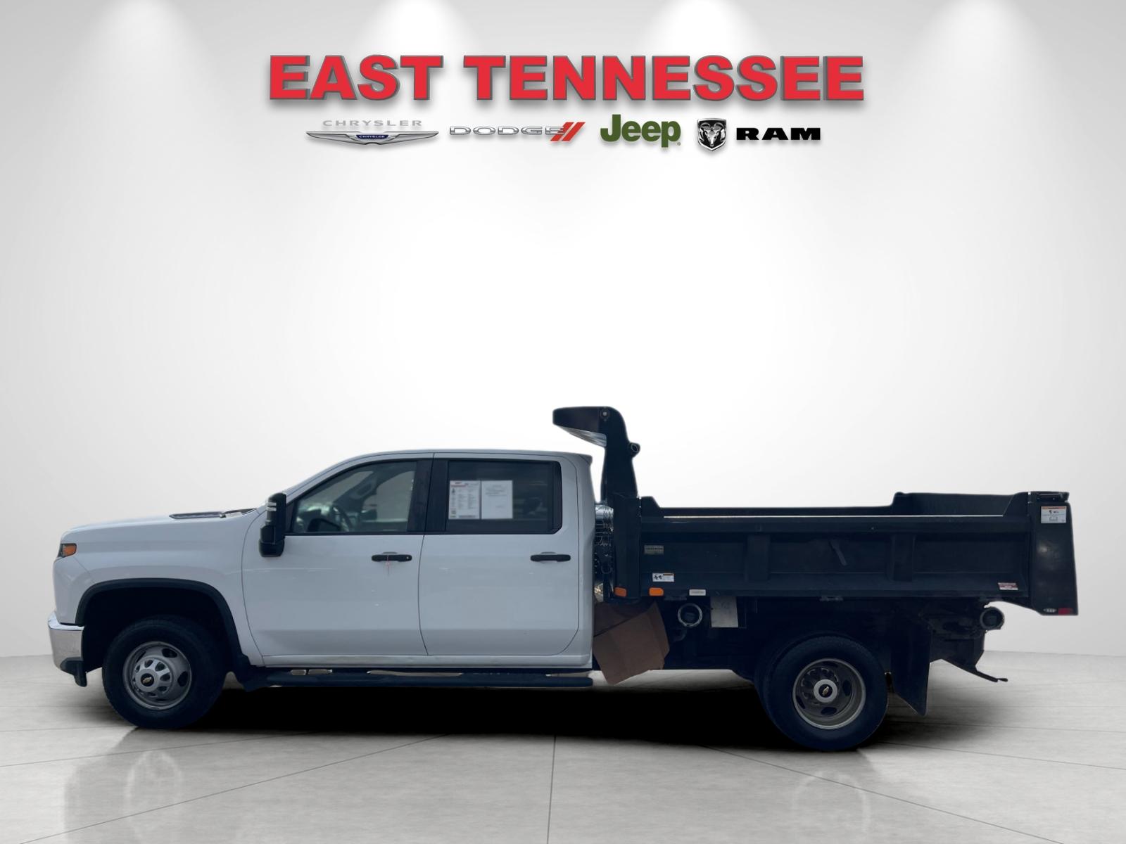 Used 2022 White Chevrolet Work Truck image 6