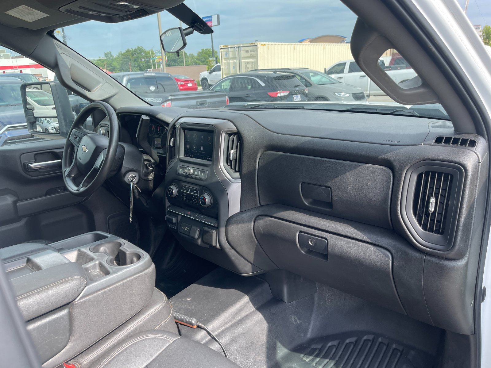 Used 2022 White Chevrolet Work Truck image 17