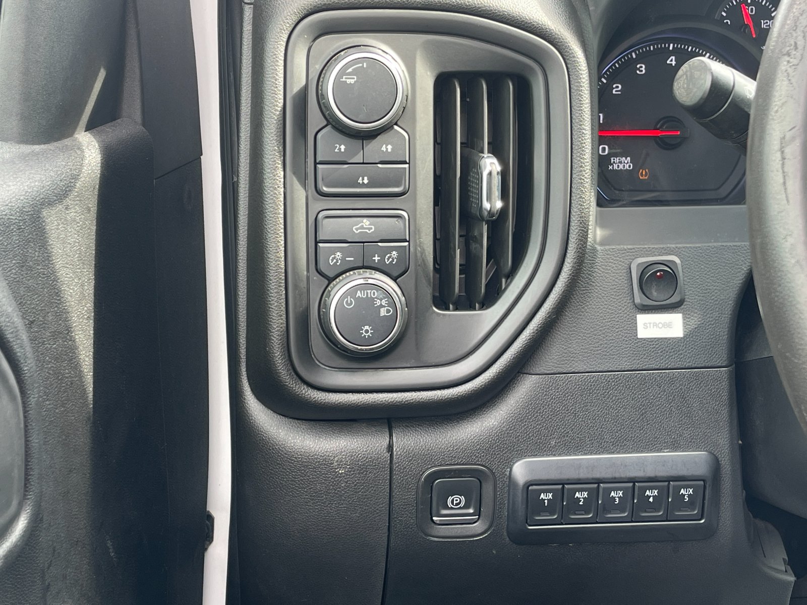 Used 2022 White Chevrolet Work Truck image 28