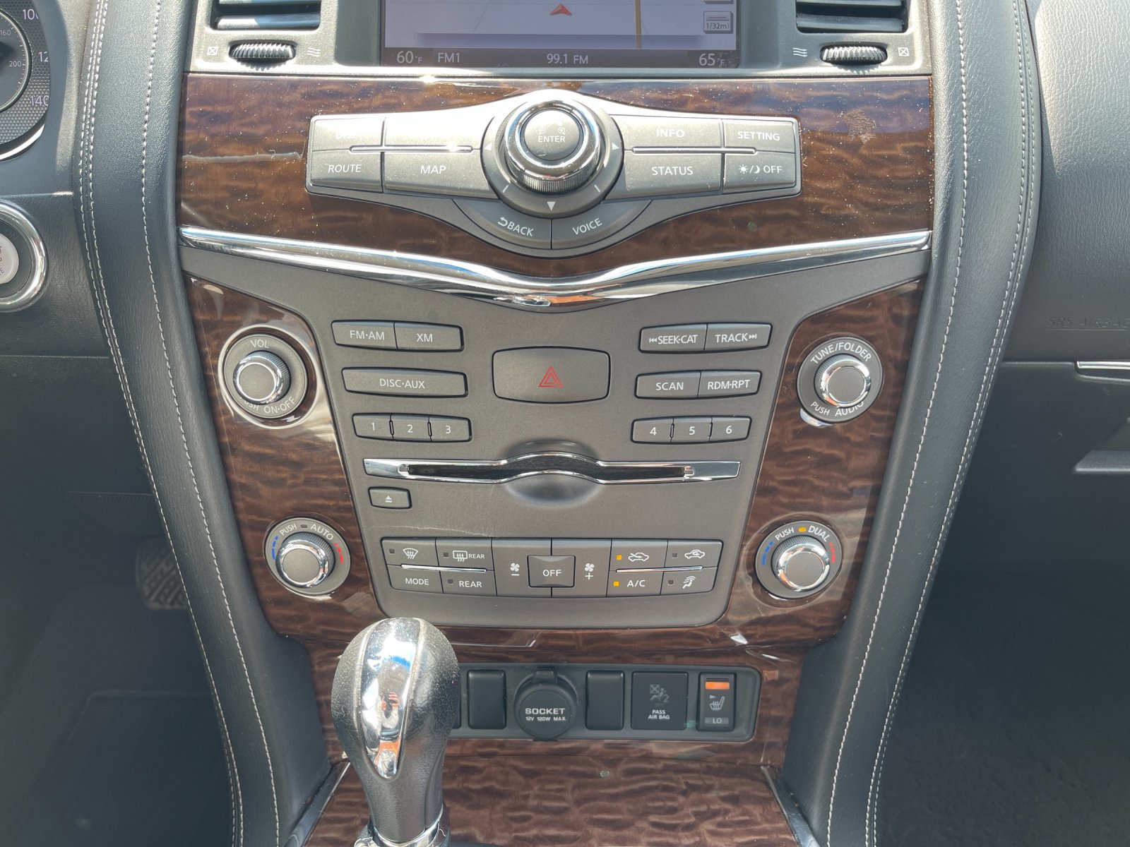 Used 2017 Gray Nissan SV image 24