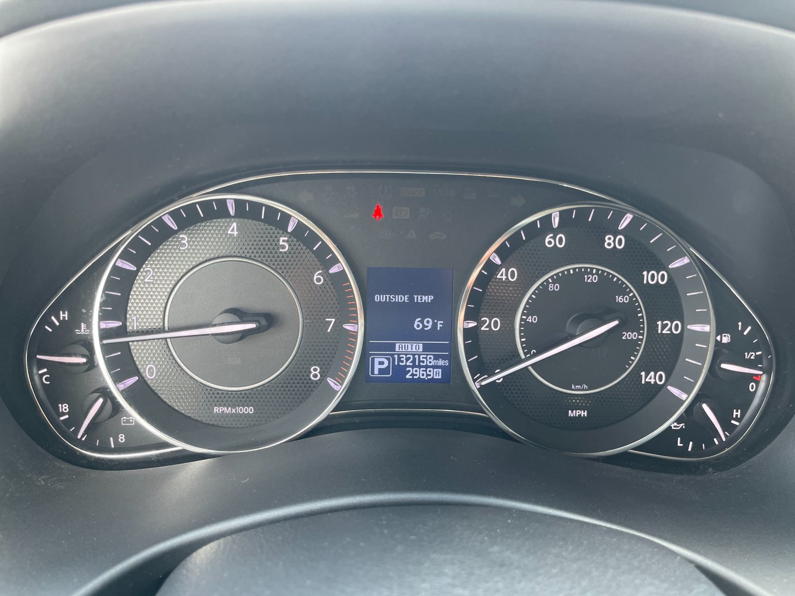 Used 2017 Gray Nissan SV image 30